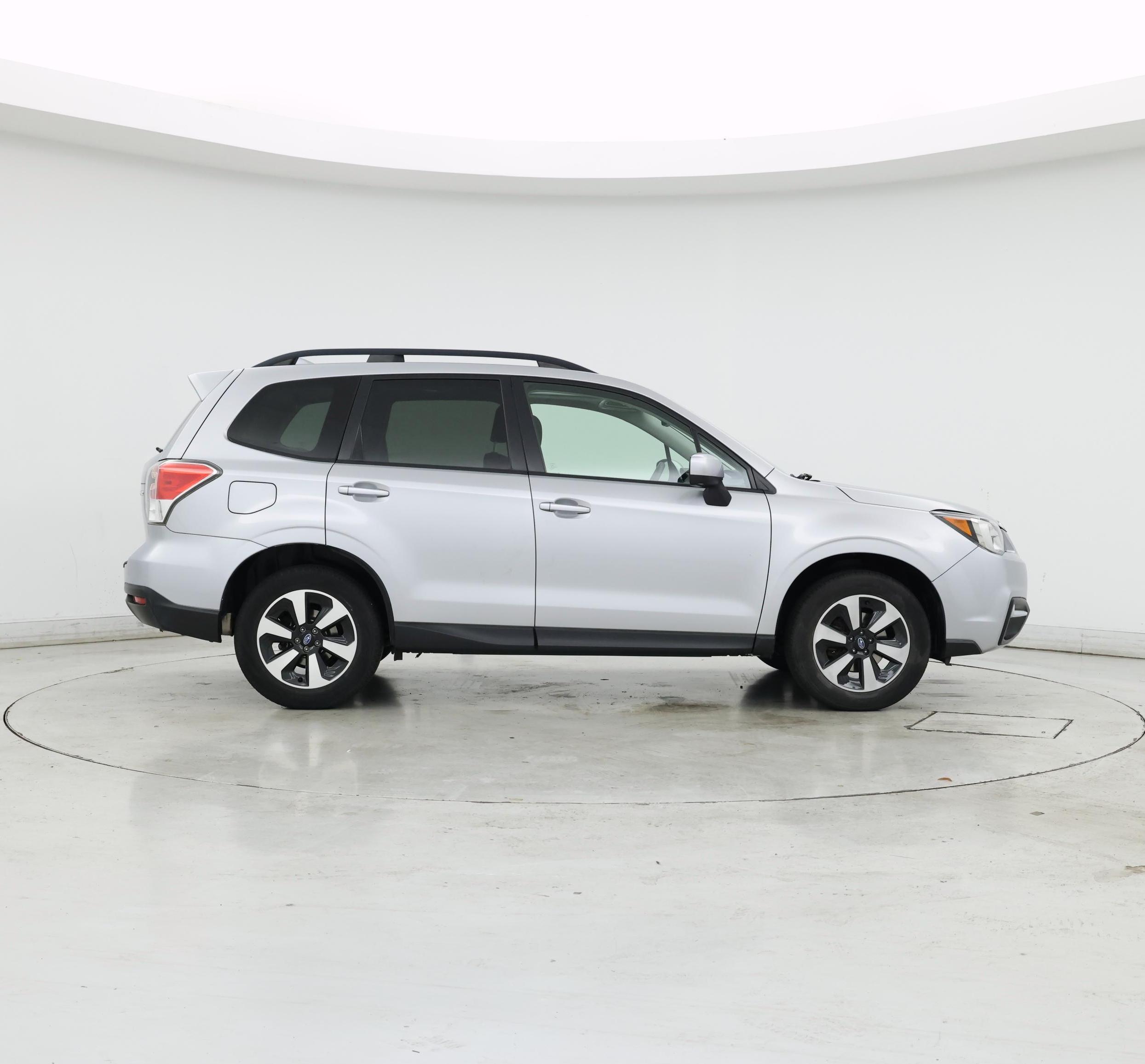 Thumbnail: 2018 Subaru Forester - 7