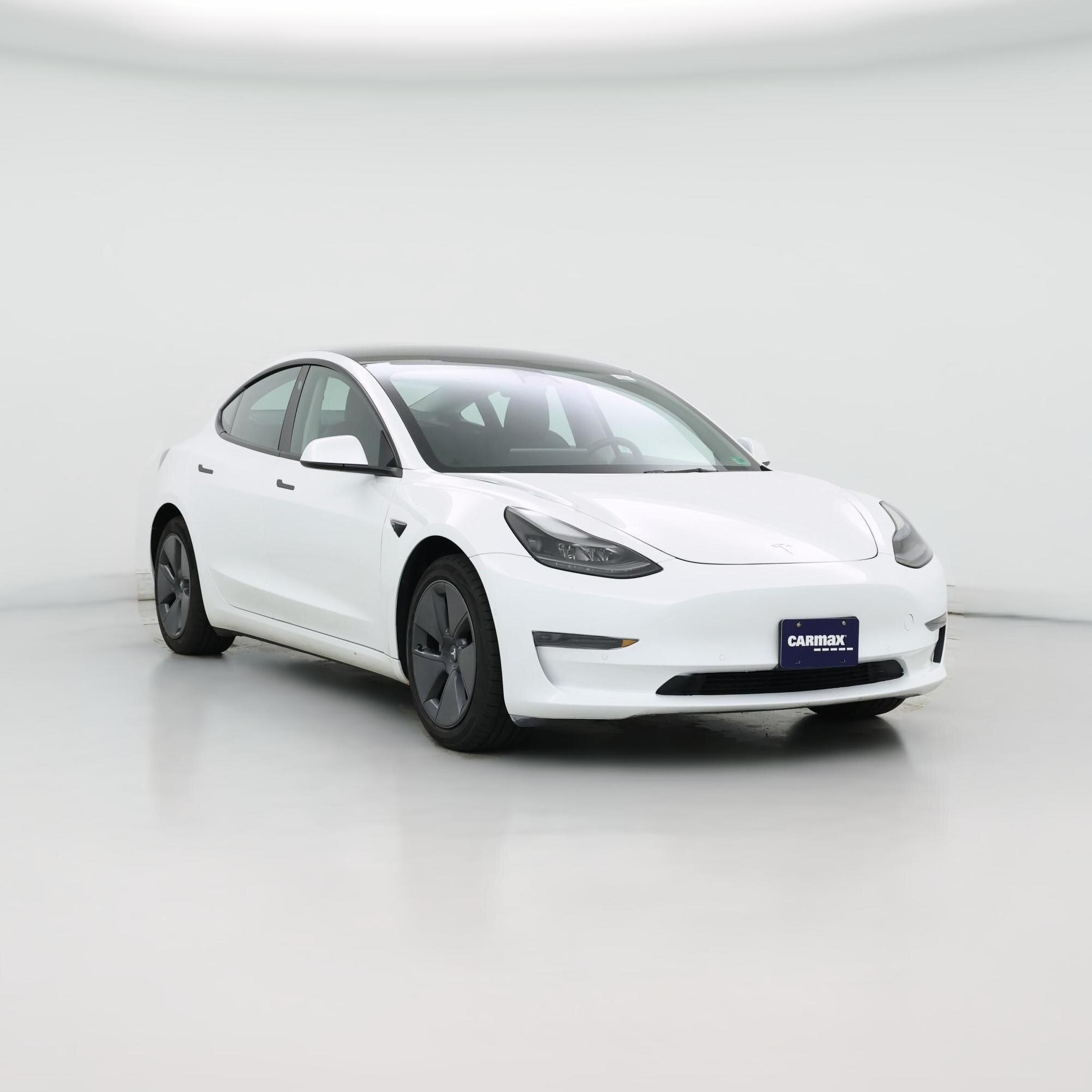 Thumbnail: 2022 Tesla Model 3 - 1