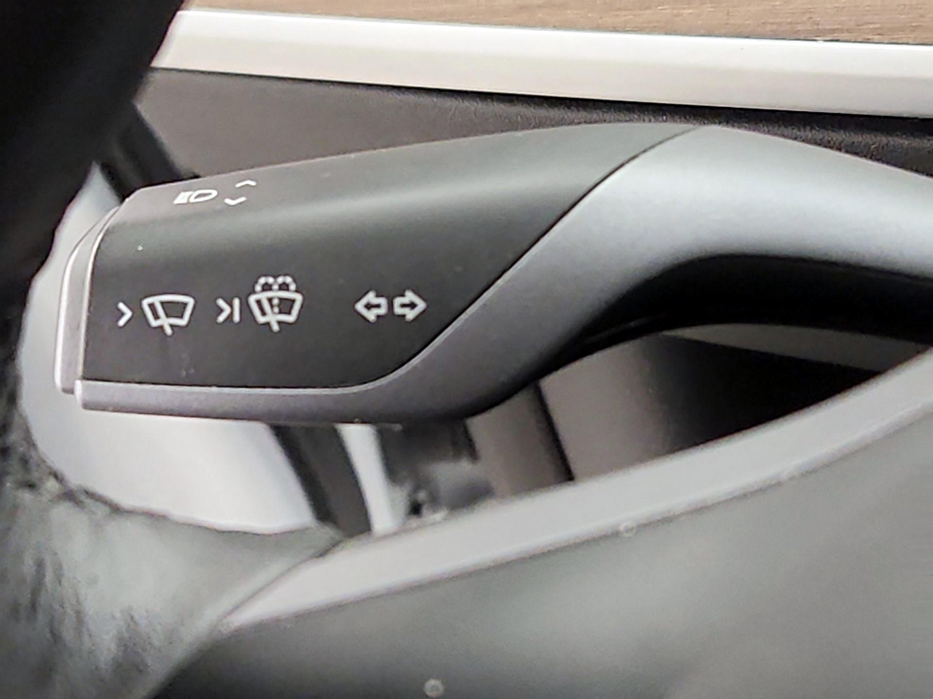 Thumbnail: 2022 Tesla Model 3 - 13