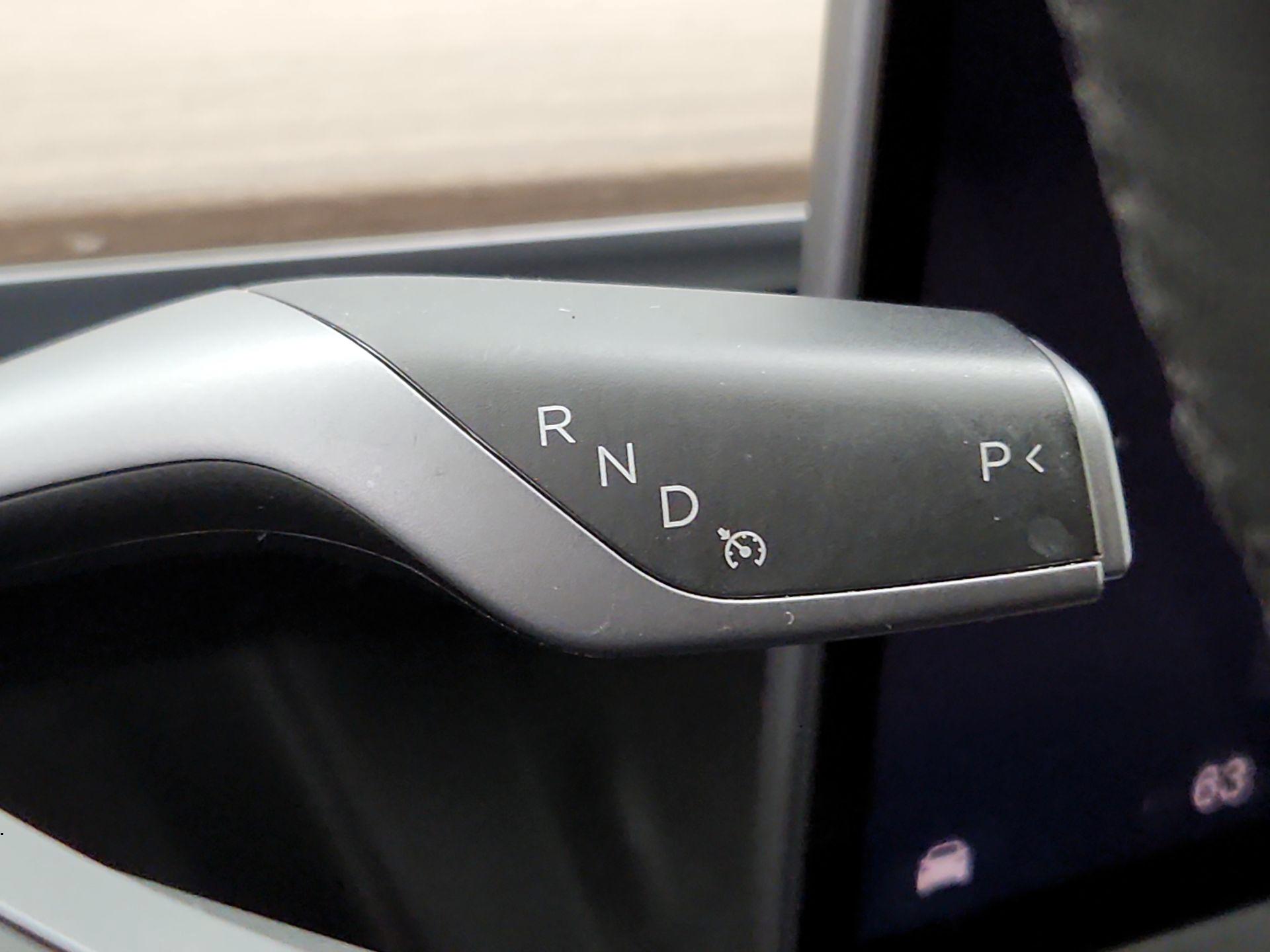 Thumbnail: 2022 Tesla Model 3 - 18