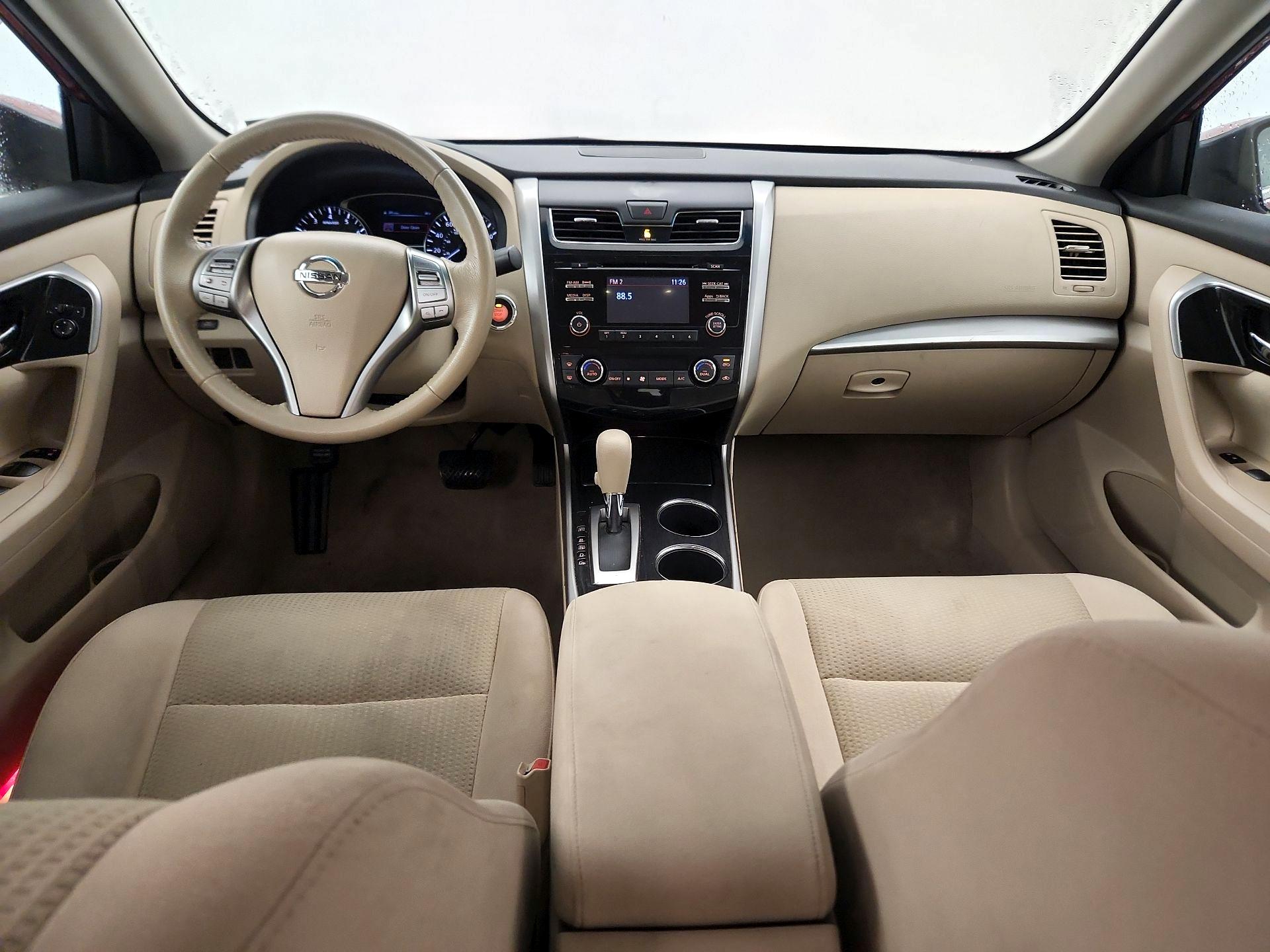 Thumbnail: 2014 Nissan Altima - 9