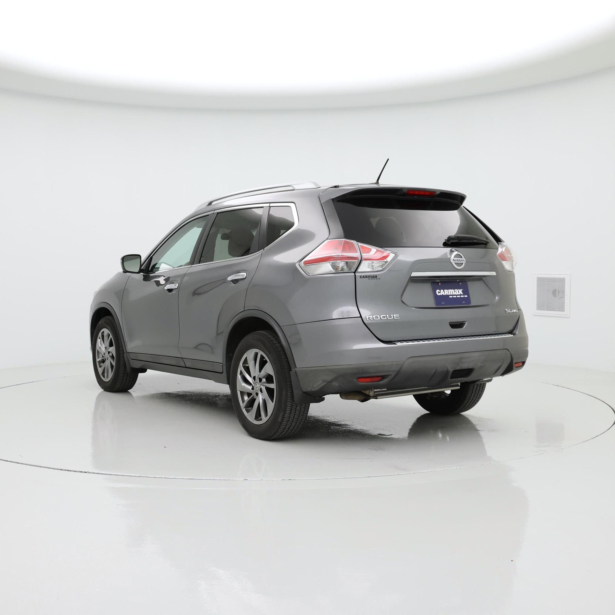 Thumbnail: 2015 Nissan Rogue - 2