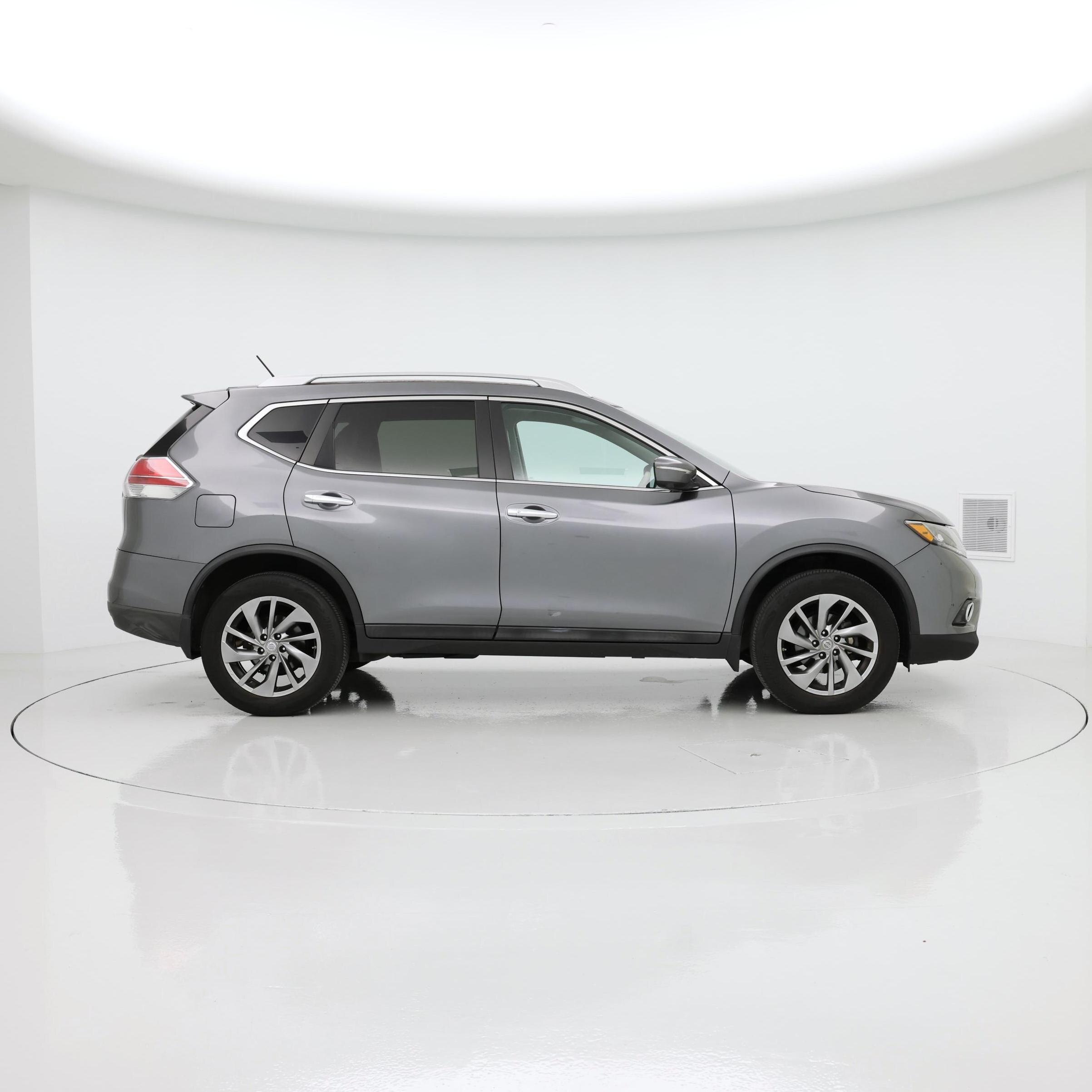 Thumbnail: 2015 Nissan Rogue - 7