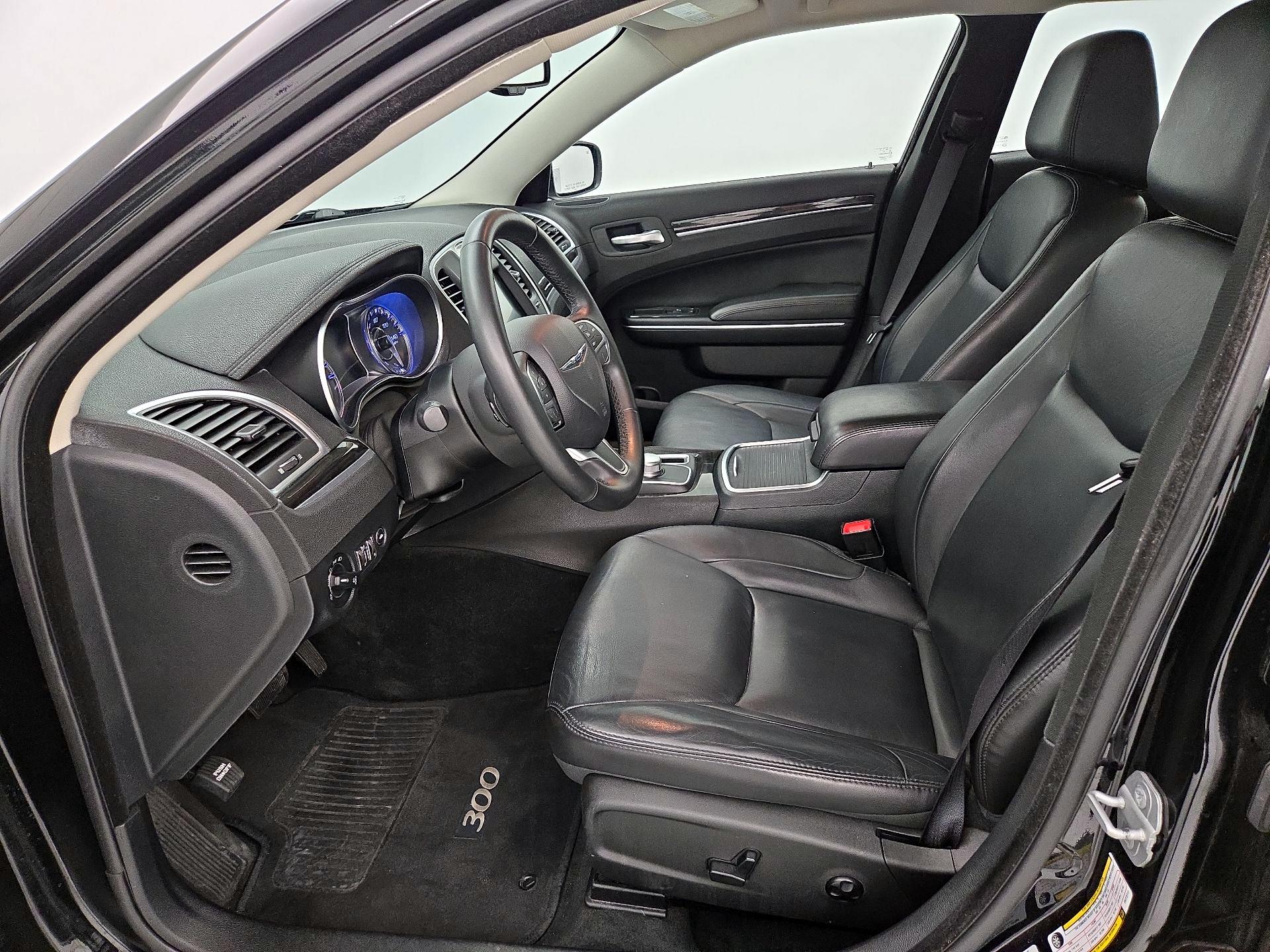 Thumbnail: 2015 Chrysler 300 - 11