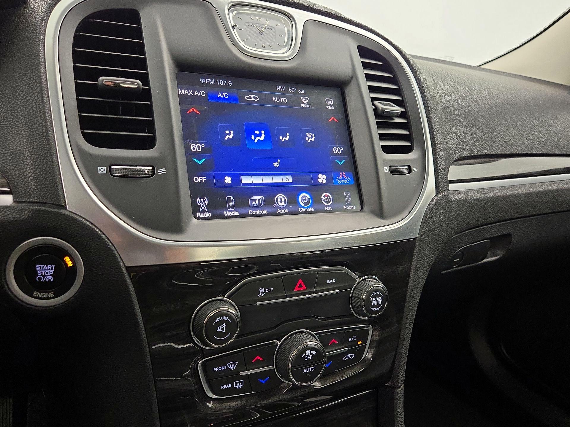 Thumbnail: 2015 Chrysler 300 - 17