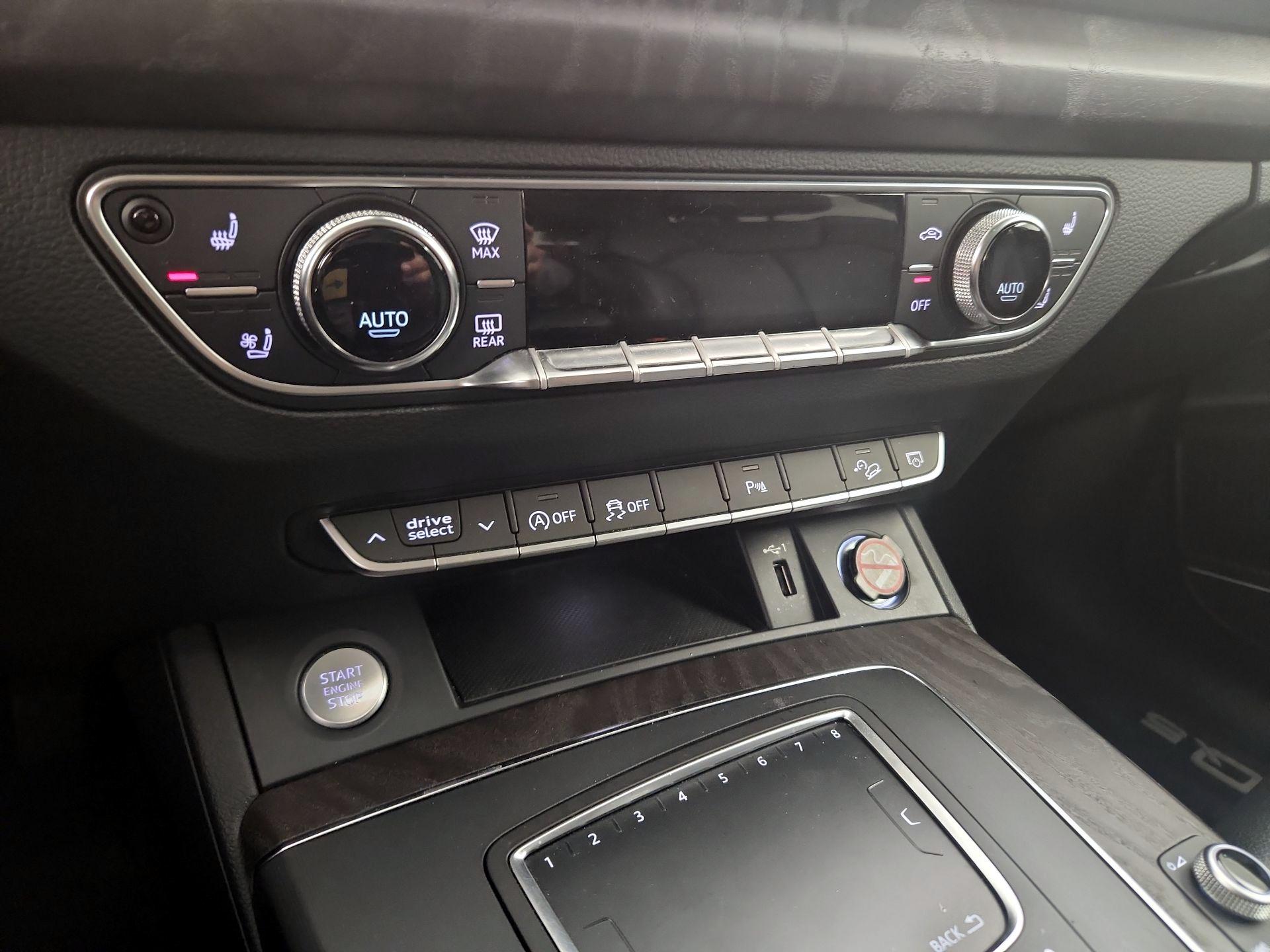 Thumbnail: 2018 Audi Q5 - 17