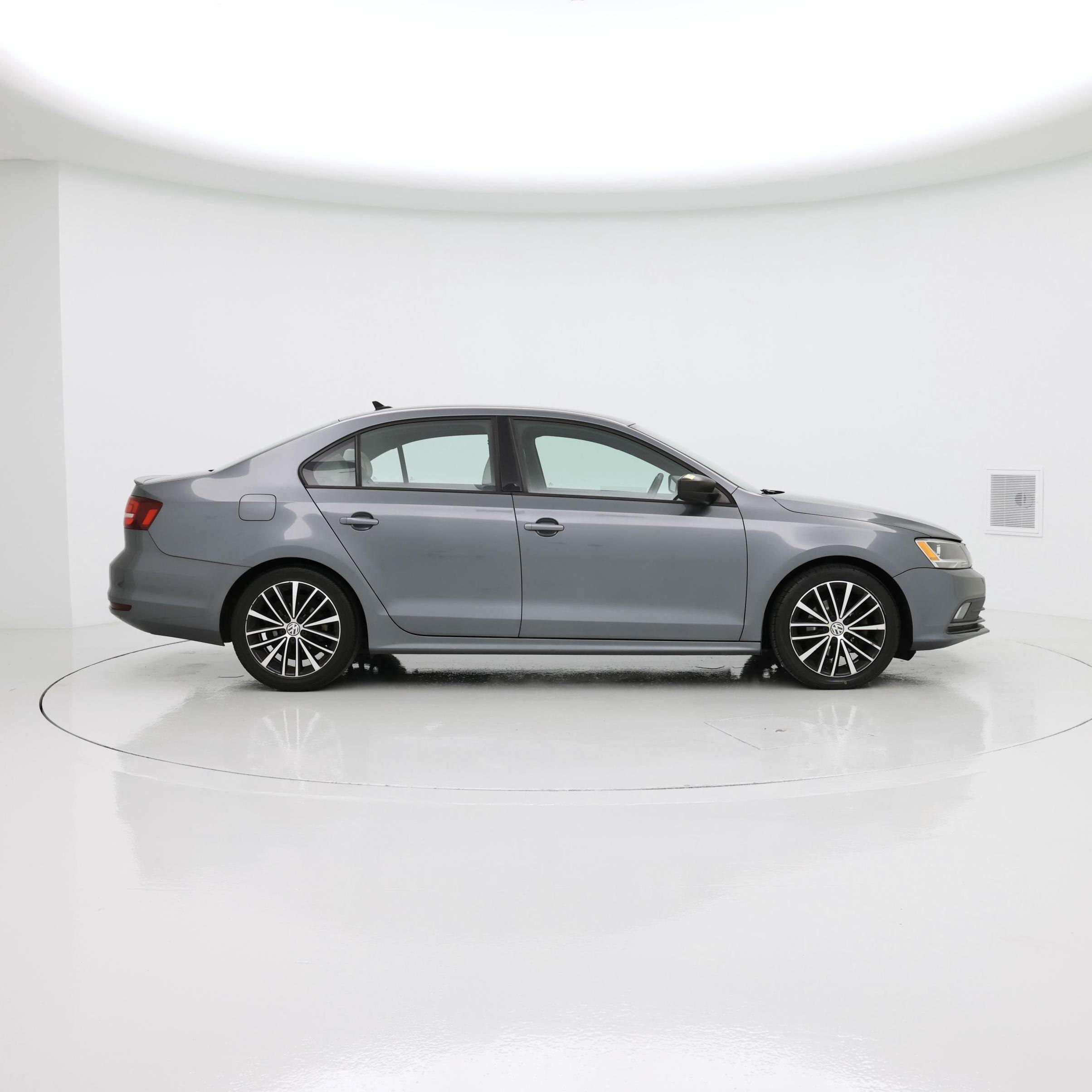 Thumbnail: 2016 Volkswagen Jetta - 7