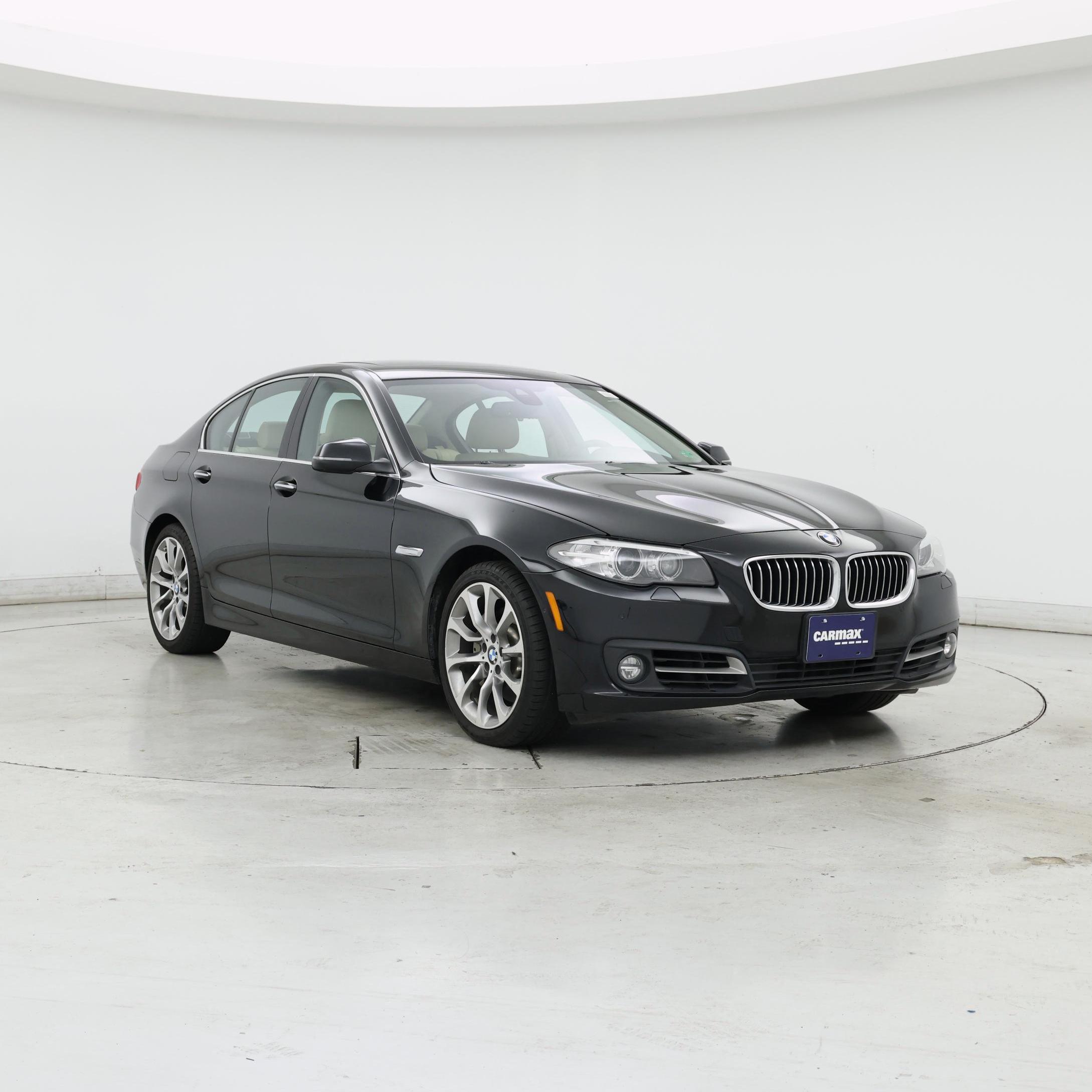 Thumbnail: 2016 BMW 5 Series - 1