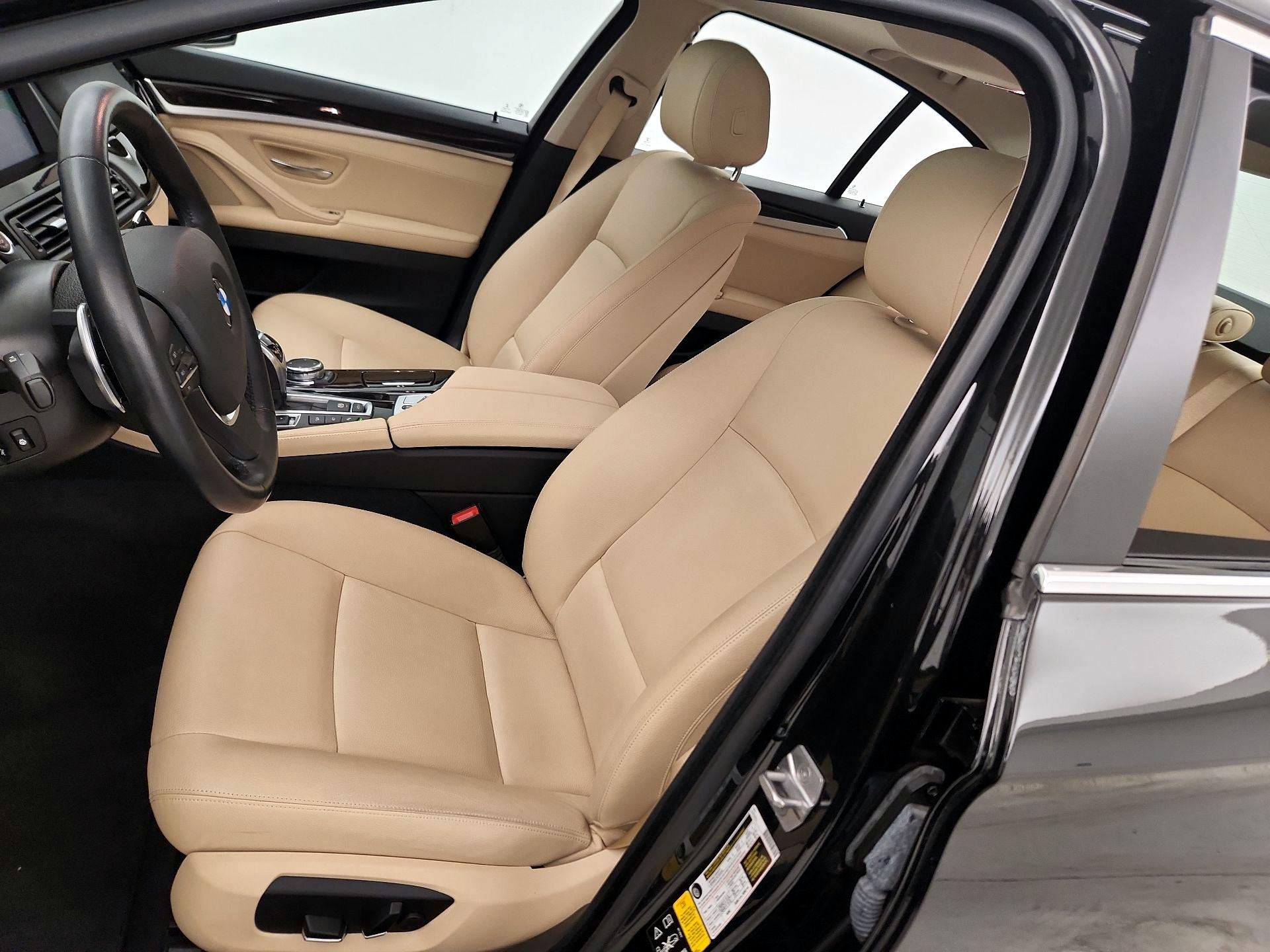 Thumbnail: 2016 BMW 5 Series - 11