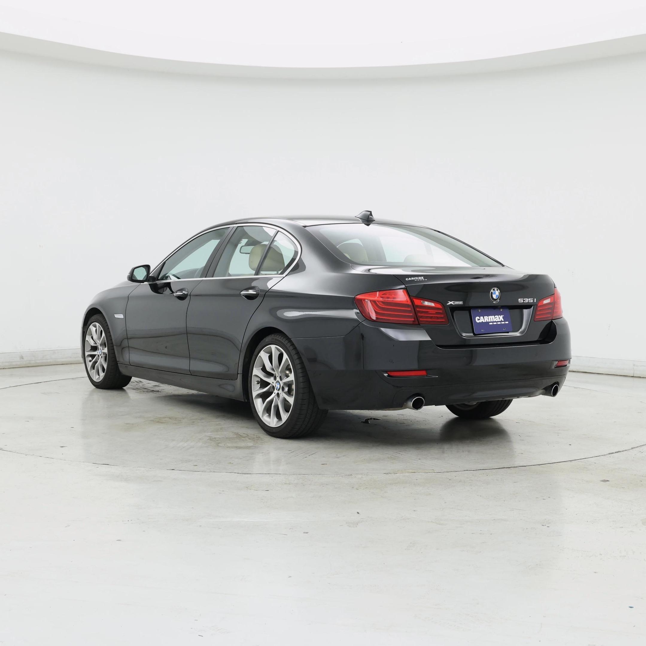 Thumbnail: 2016 BMW 5 Series - 2