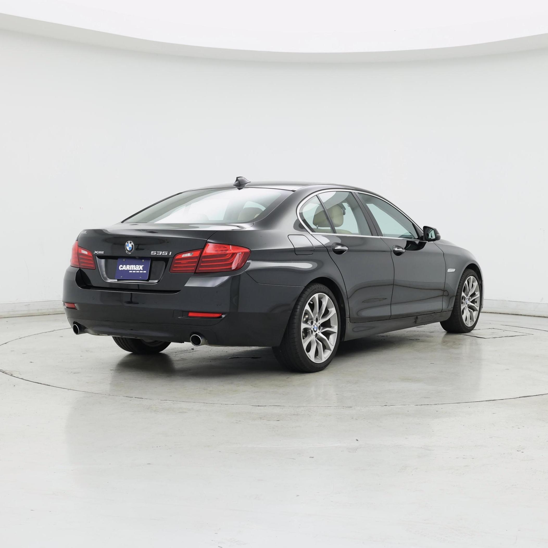 Thumbnail: 2016 BMW 5 Series - 8