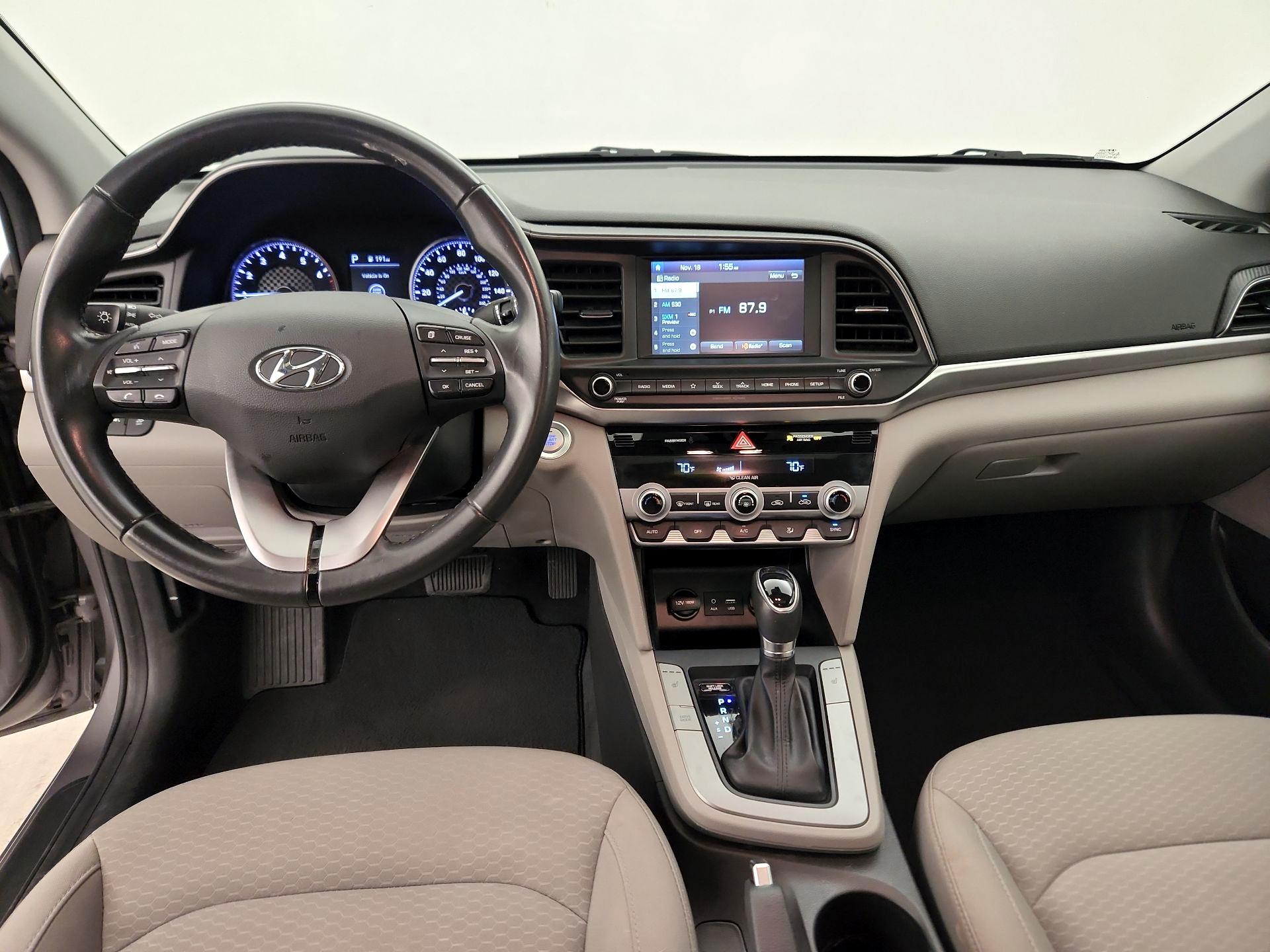 Thumbnail: 2020 Hyundai Elantra - 9