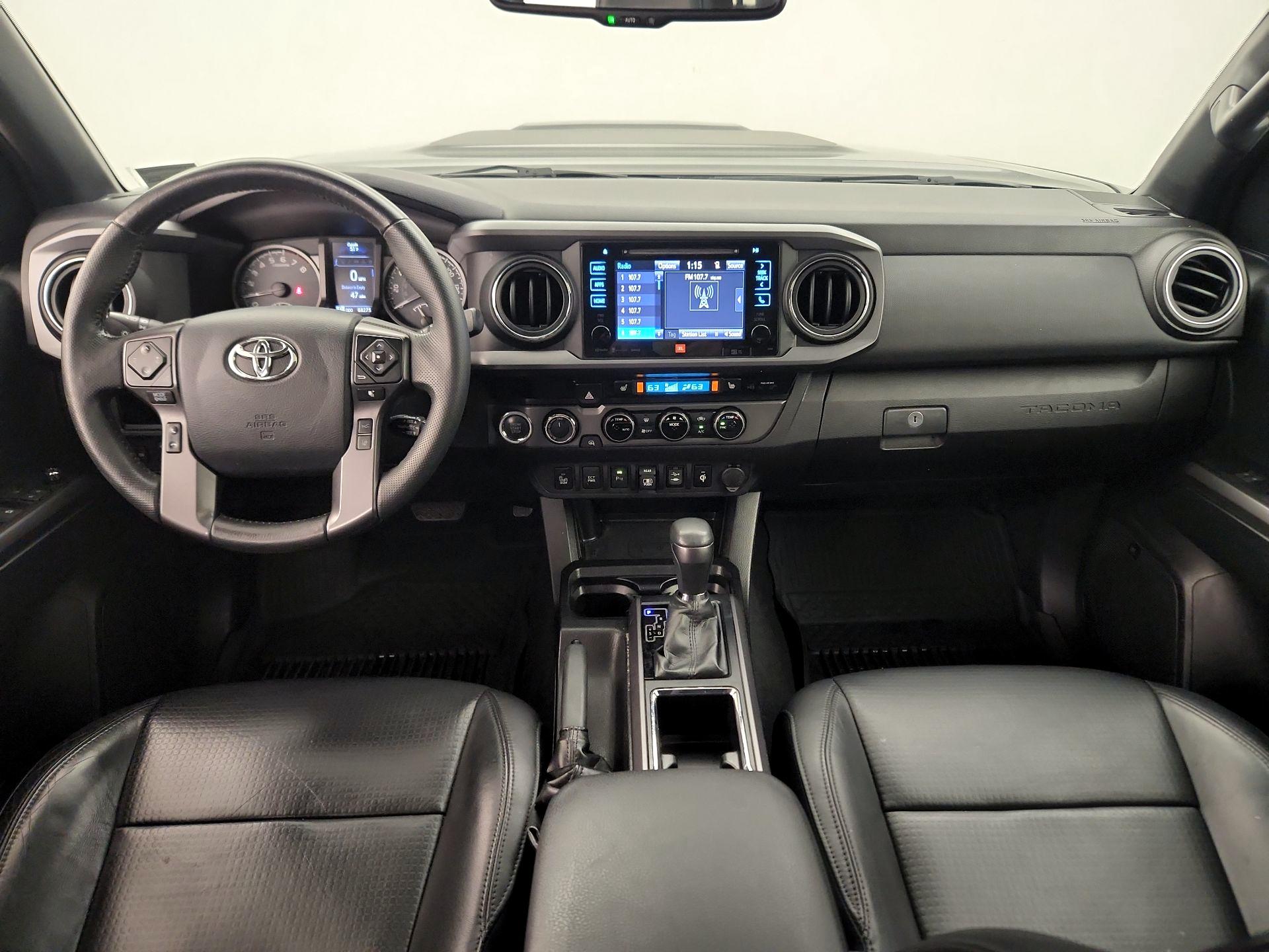 Thumbnail: 2018 Toyota Tacoma - 9