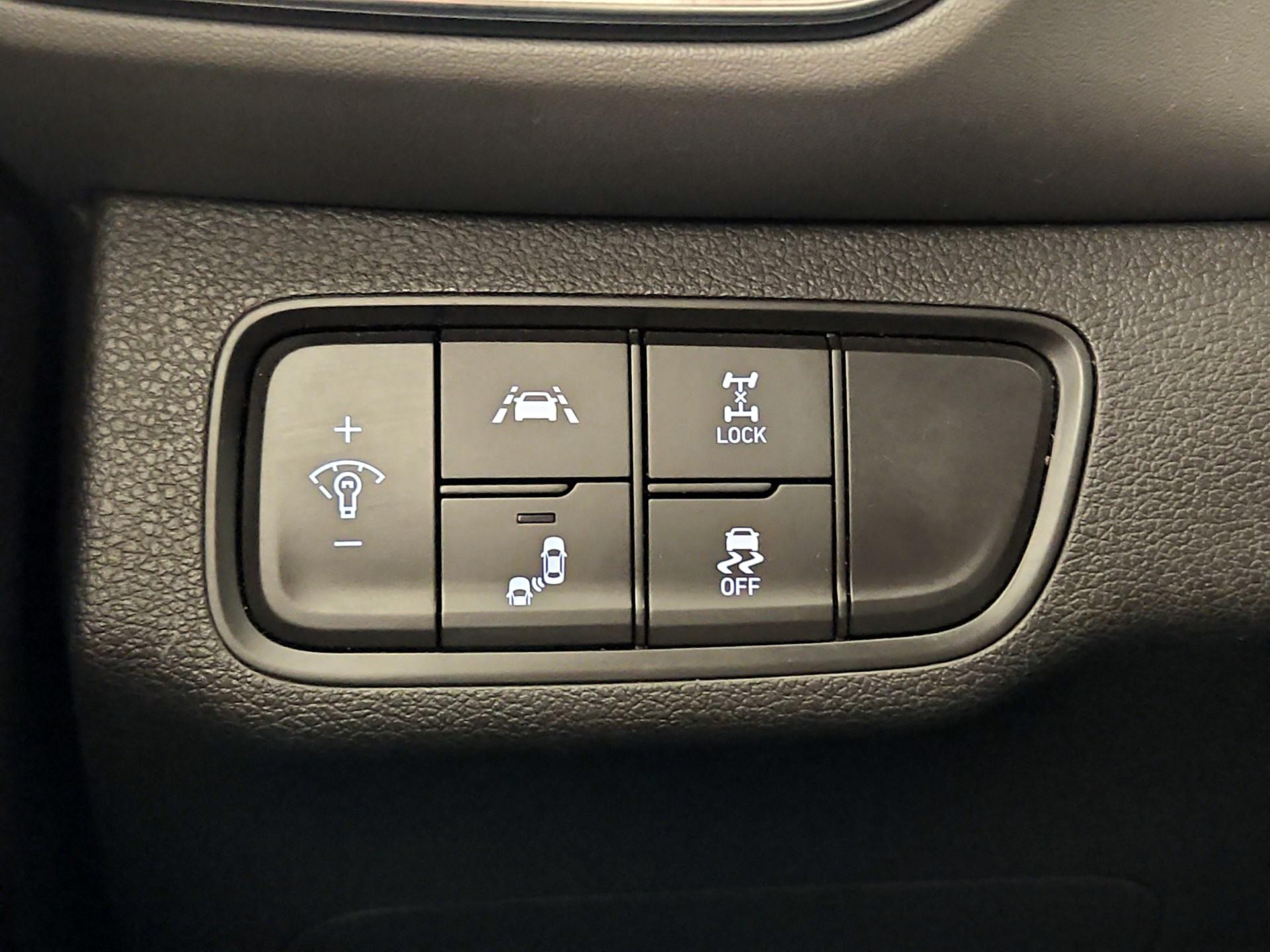 Thumbnail: 2020 Hyundai Santa Fe - 13