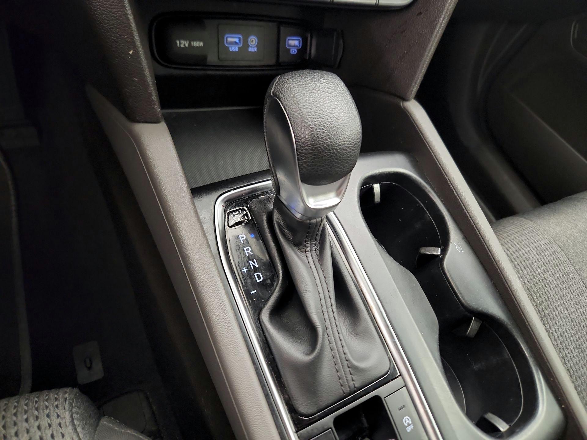 Thumbnail: 2020 Hyundai Santa Fe - 17