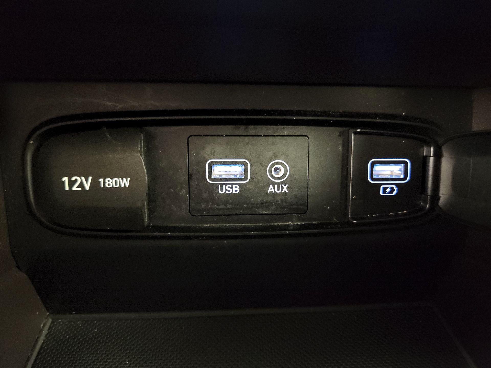 Thumbnail: 2020 Hyundai Santa Fe - 18