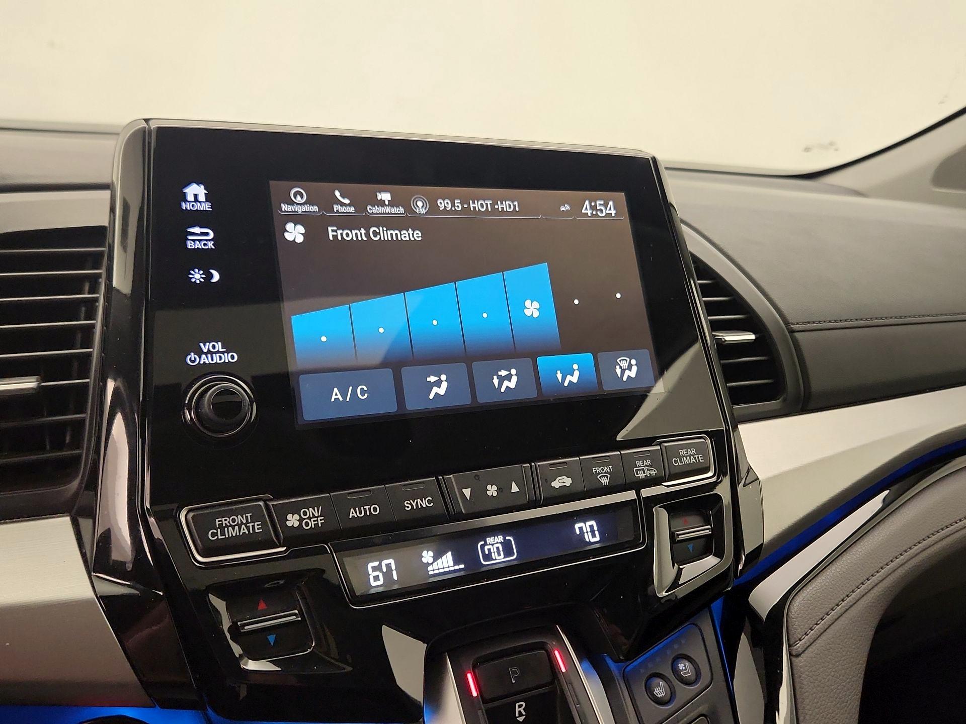 Thumbnail: 2019 Honda Odyssey - 17