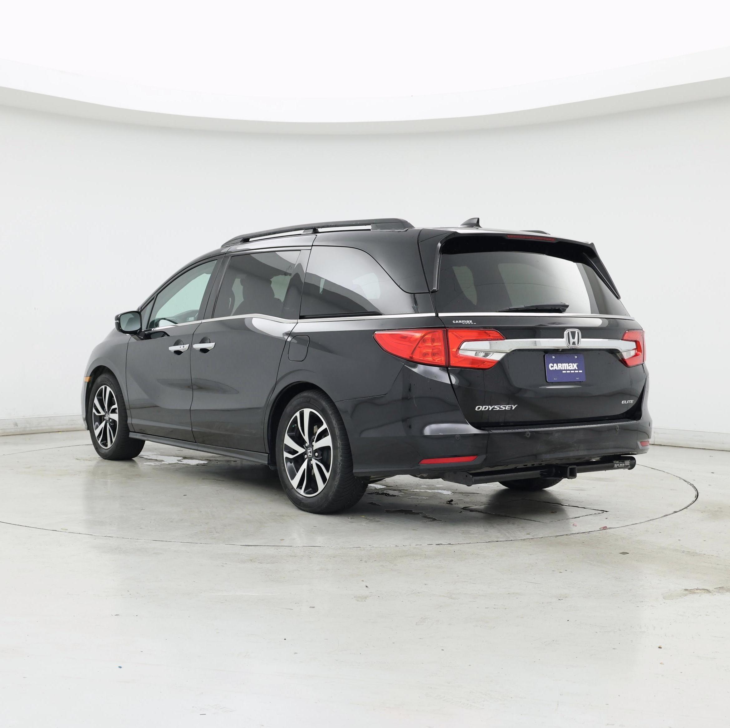 Thumbnail: 2019 Honda Odyssey - 2