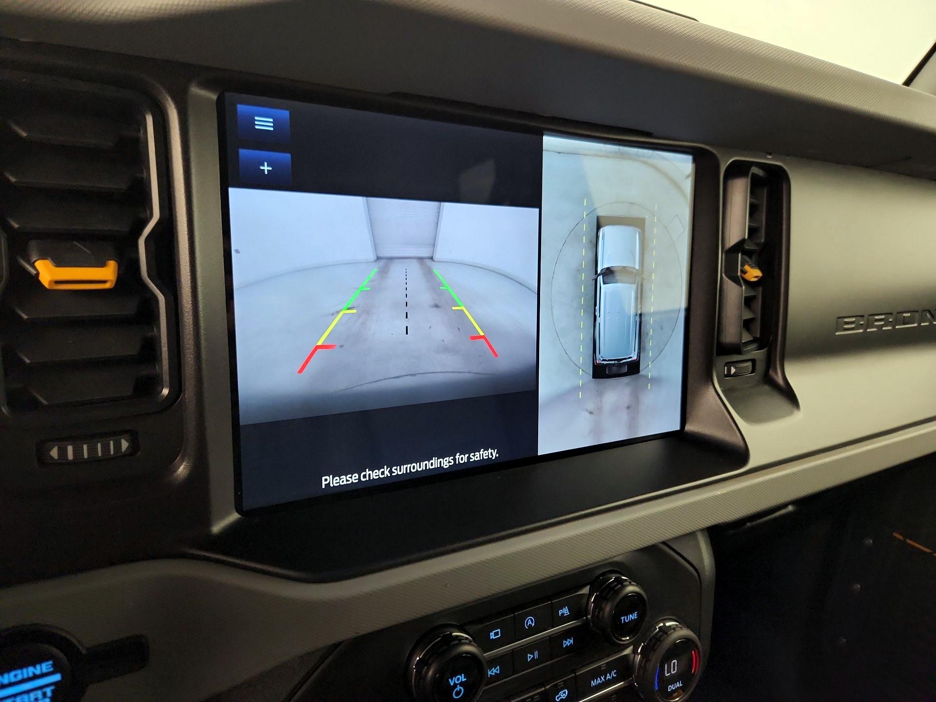 Thumbnail: 2022 Ford Bronco - 15