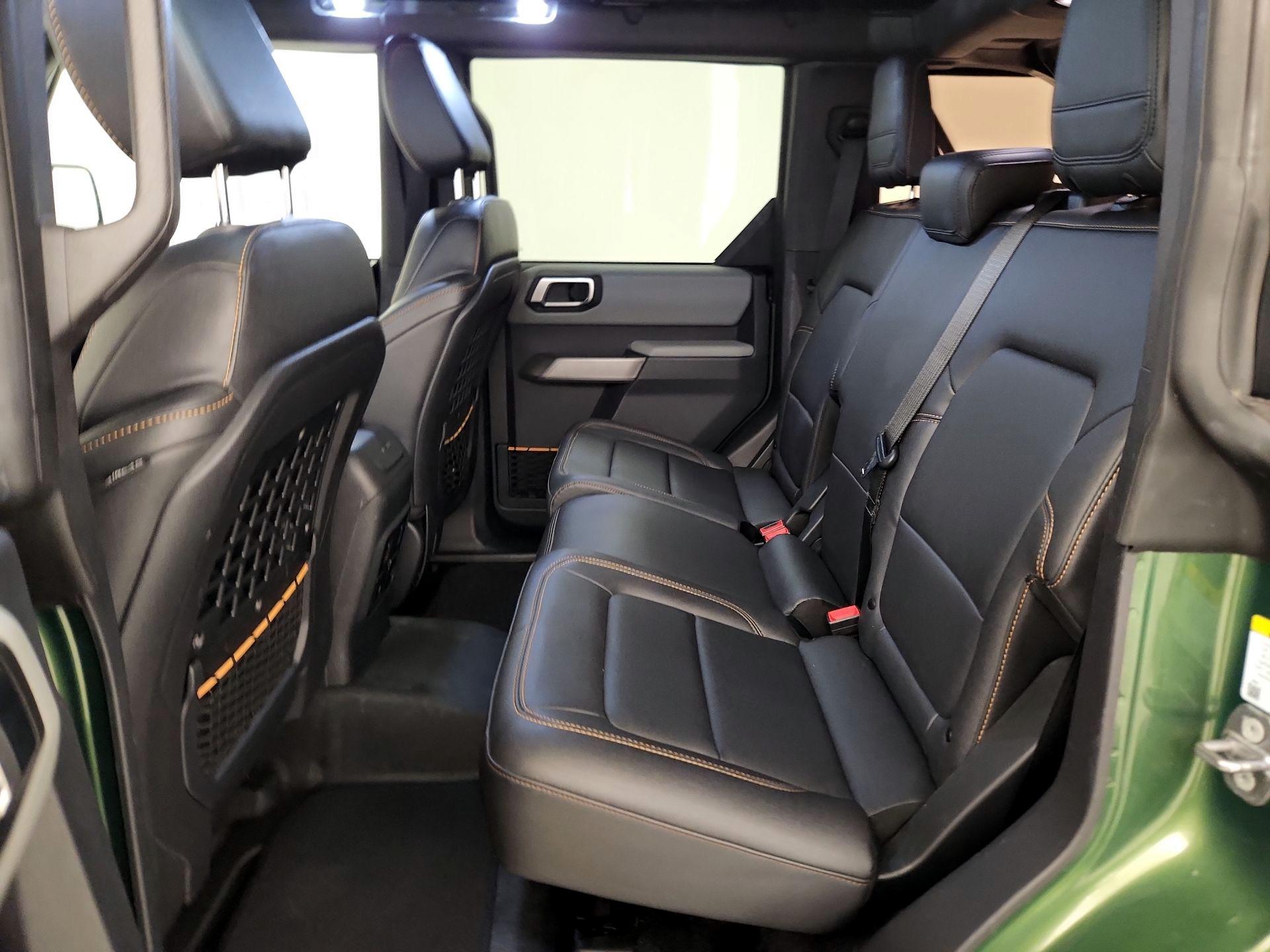 Thumbnail: 2022 Ford Bronco - 20