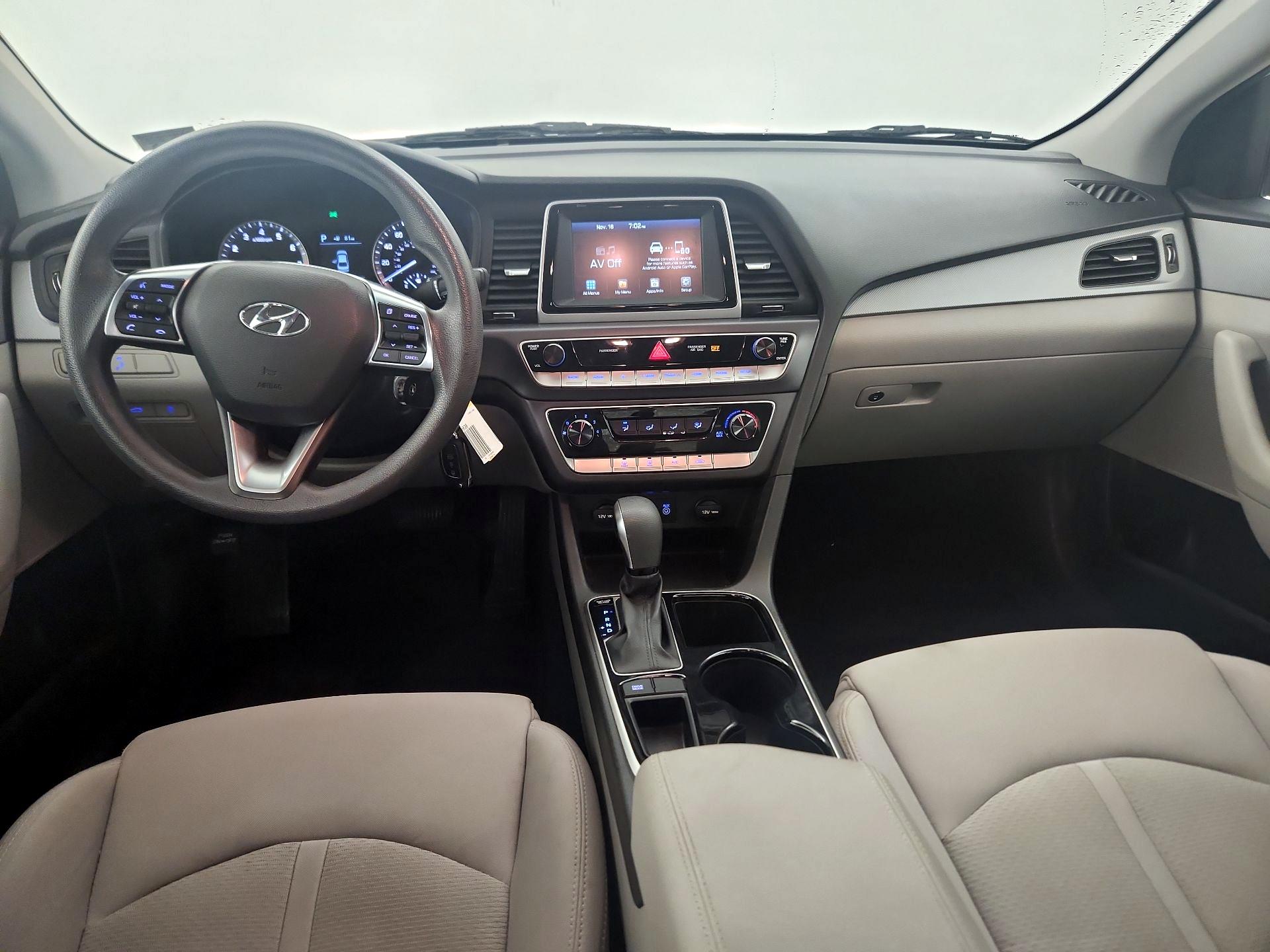 Thumbnail: 2018 Hyundai Sonata - 9