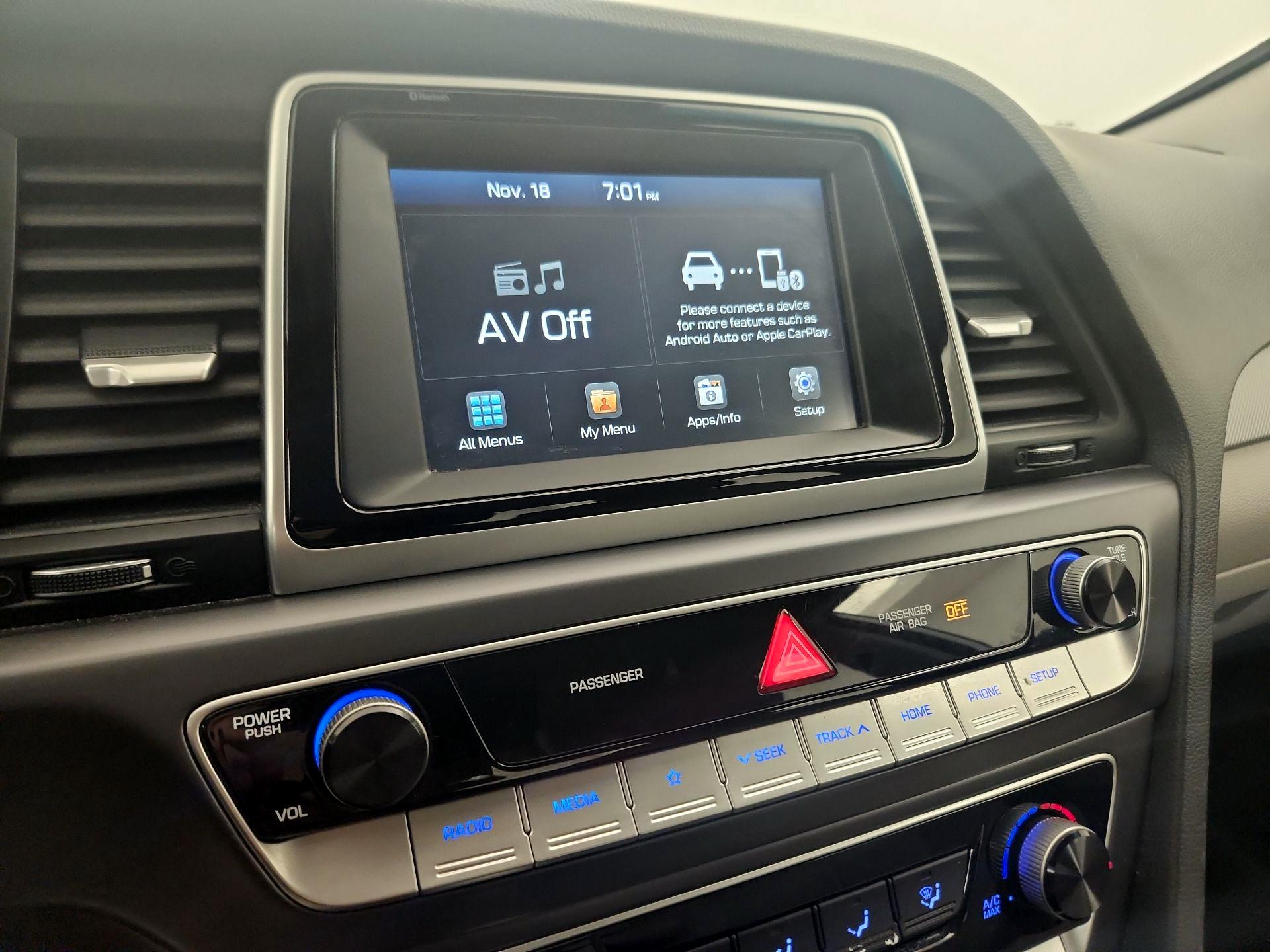 Thumbnail: 2018 Hyundai Sonata - 15