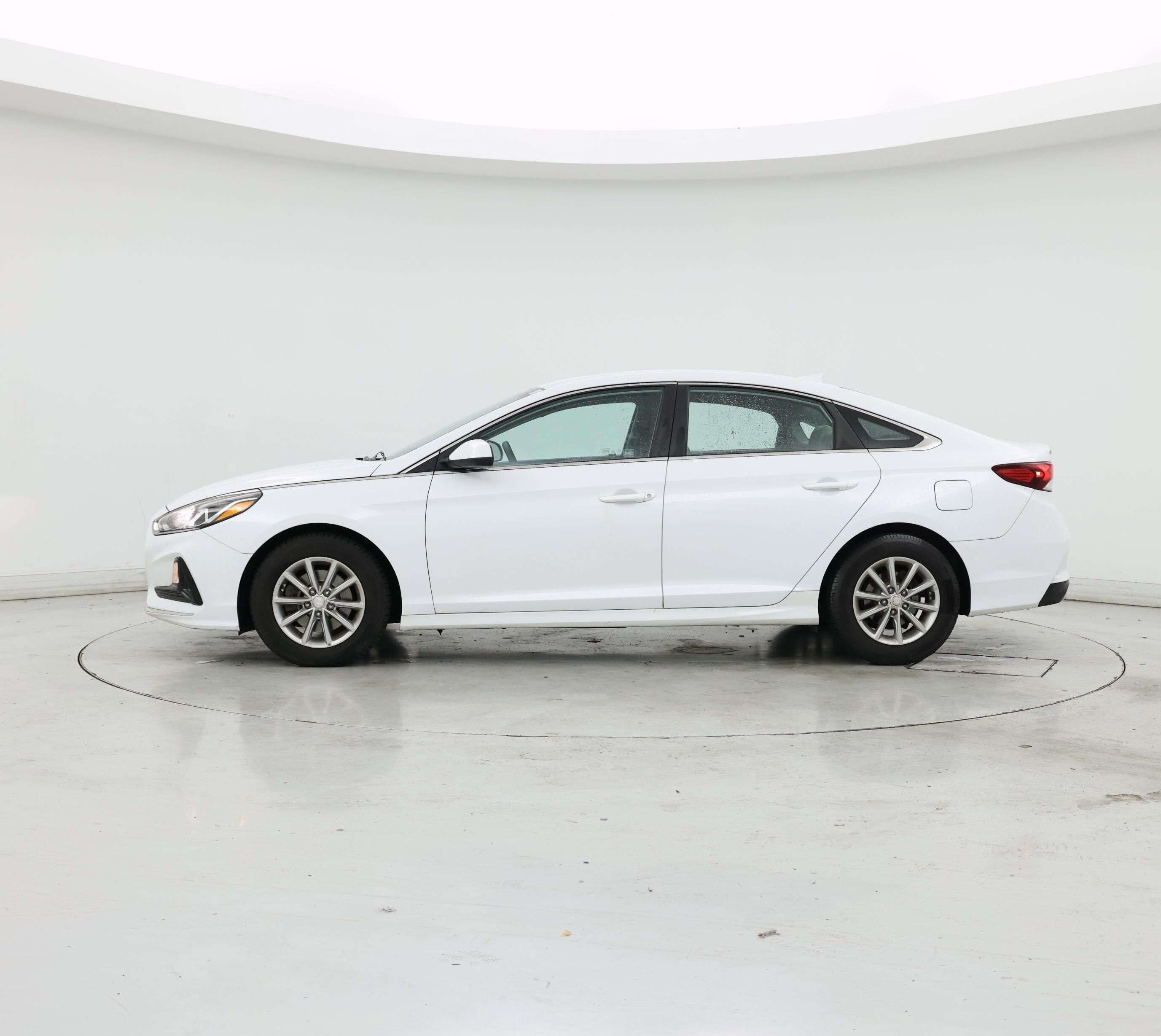 Thumbnail: 2018 Hyundai Sonata - 3