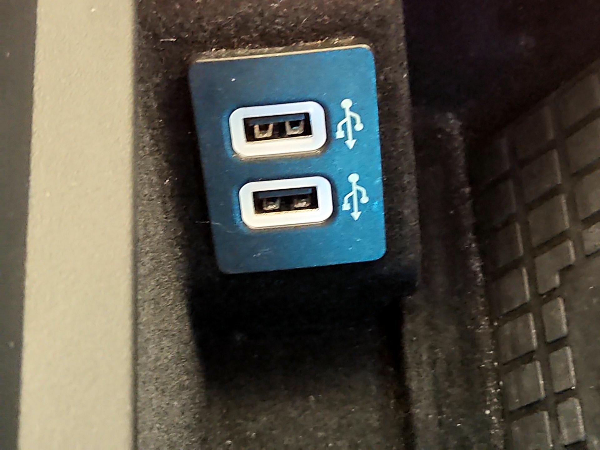 Thumbnail: 2018 Lincoln Navigator - 19