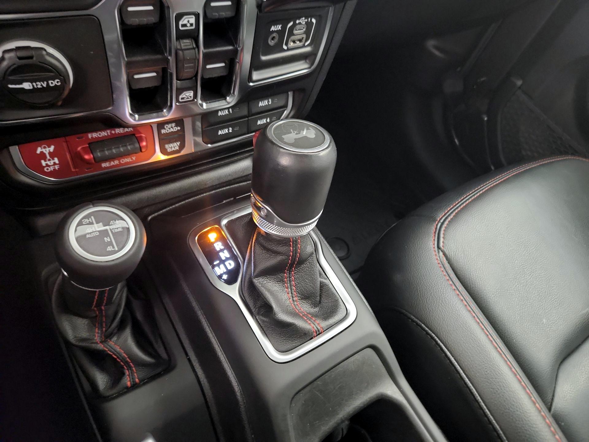 Thumbnail: 2021 Jeep Wrangler - 18