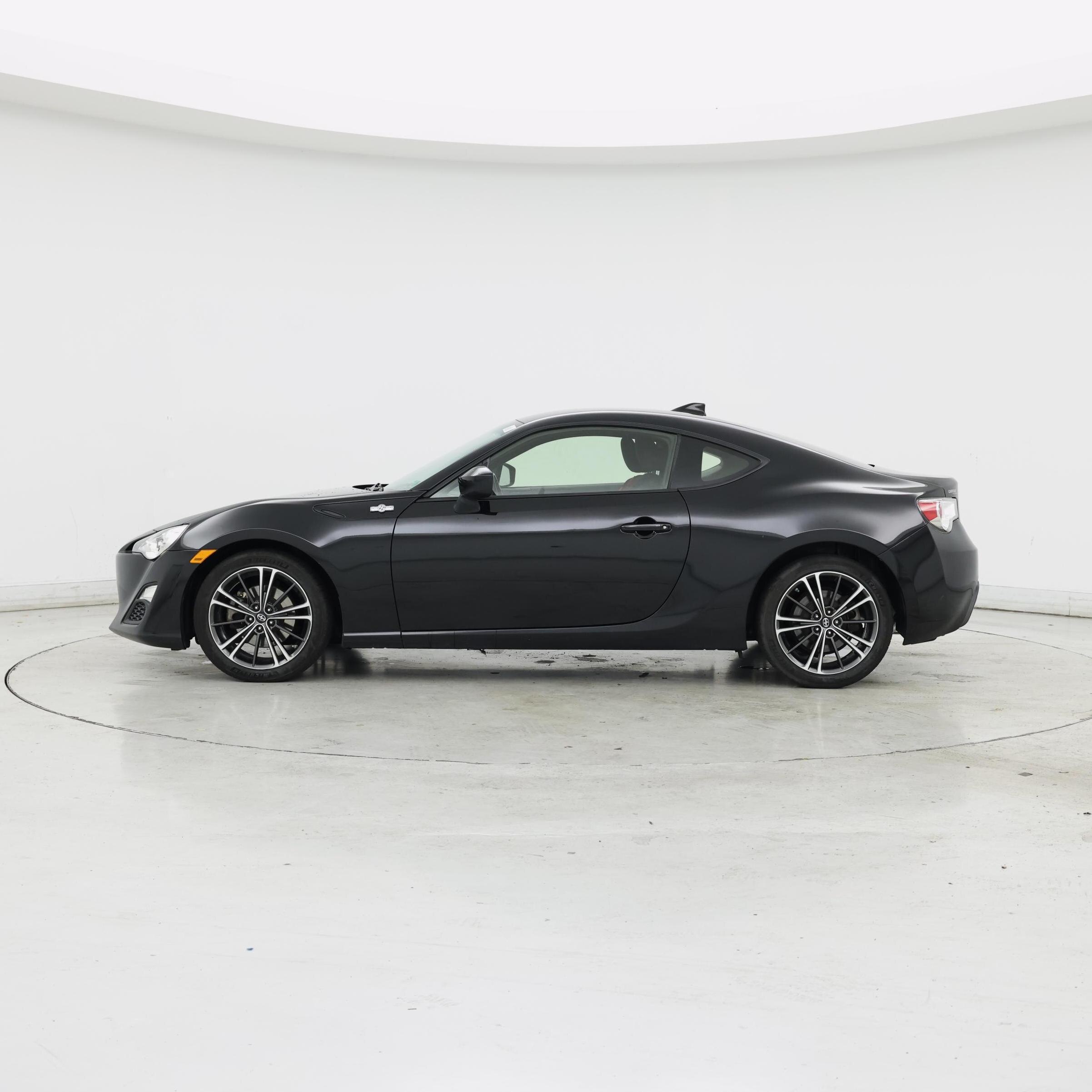 Thumbnail: 2016 Scion FR-S - 3