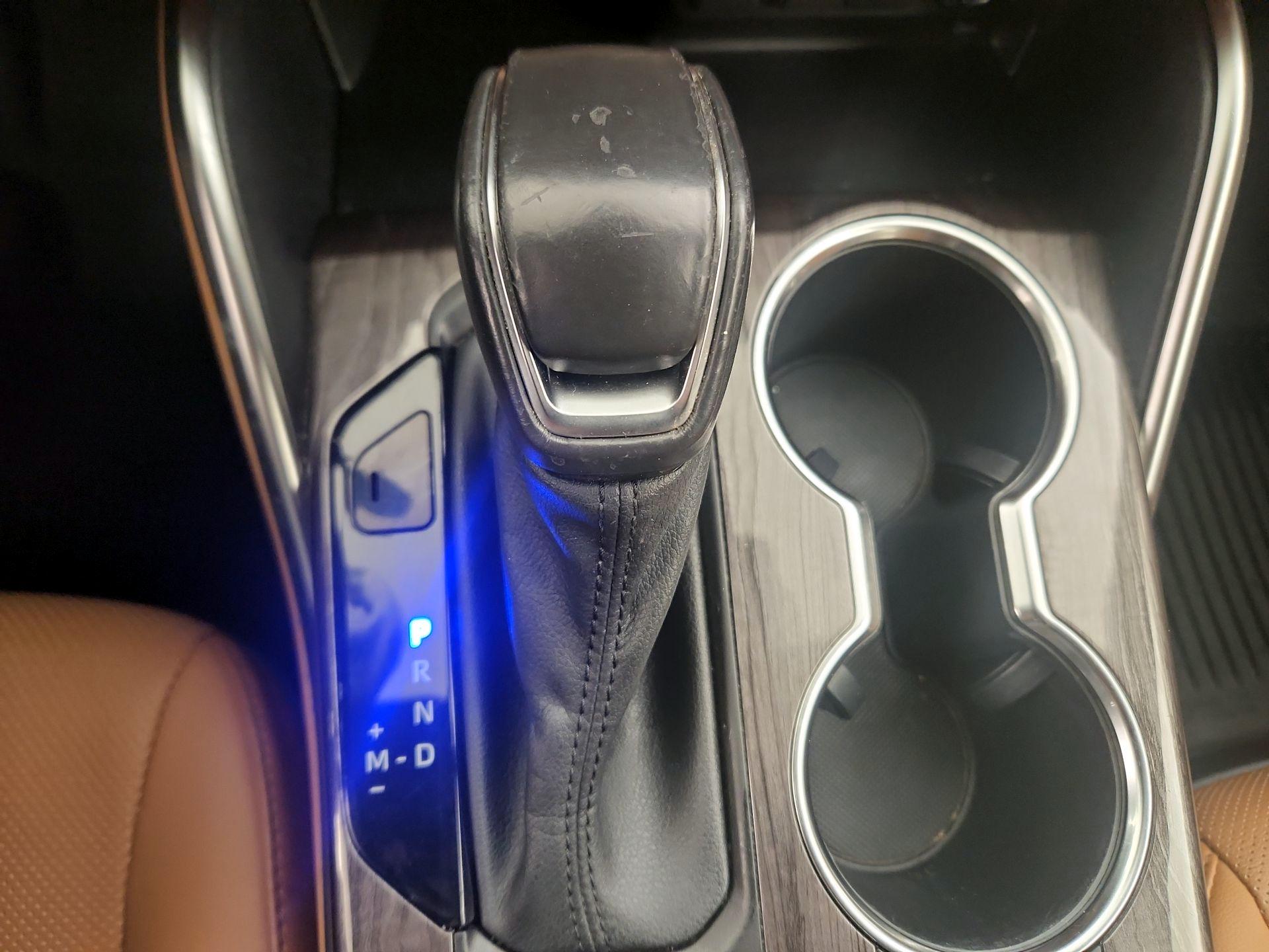 Thumbnail: 2021 Toyota Highlander - 17