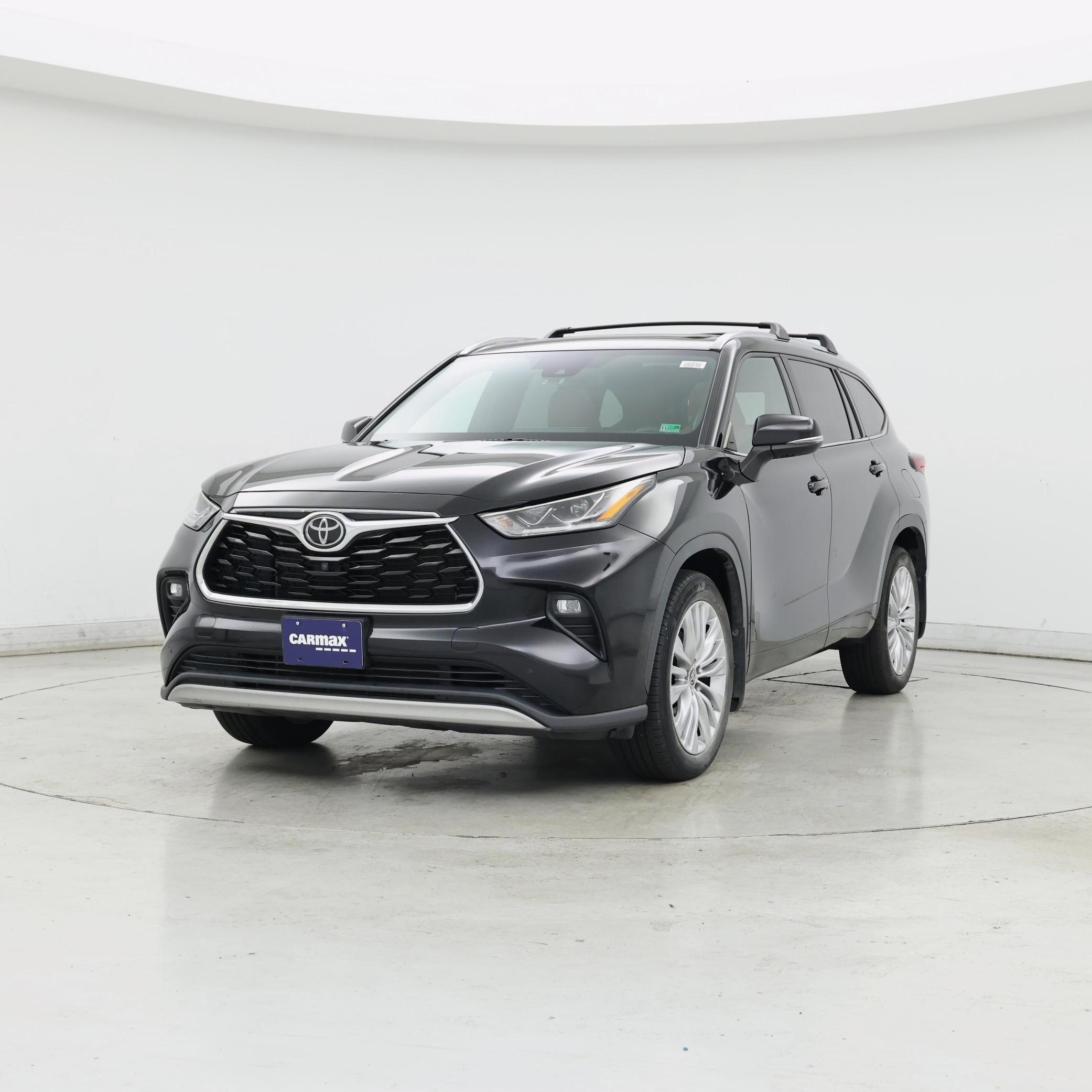 Thumbnail: 2021 Toyota Highlander - 4