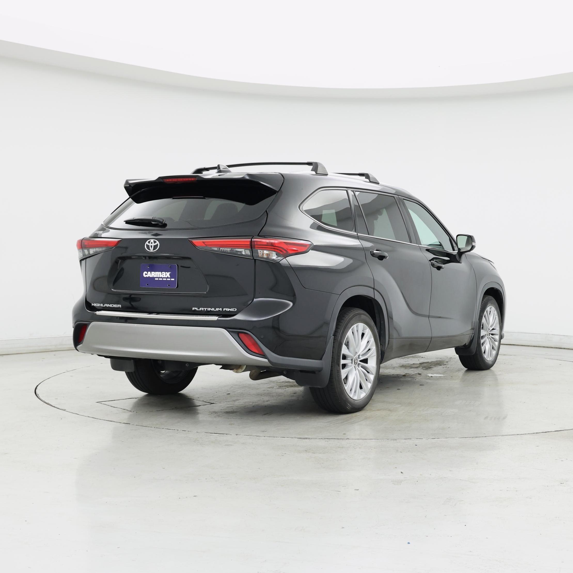 Thumbnail: 2021 Toyota Highlander - 8