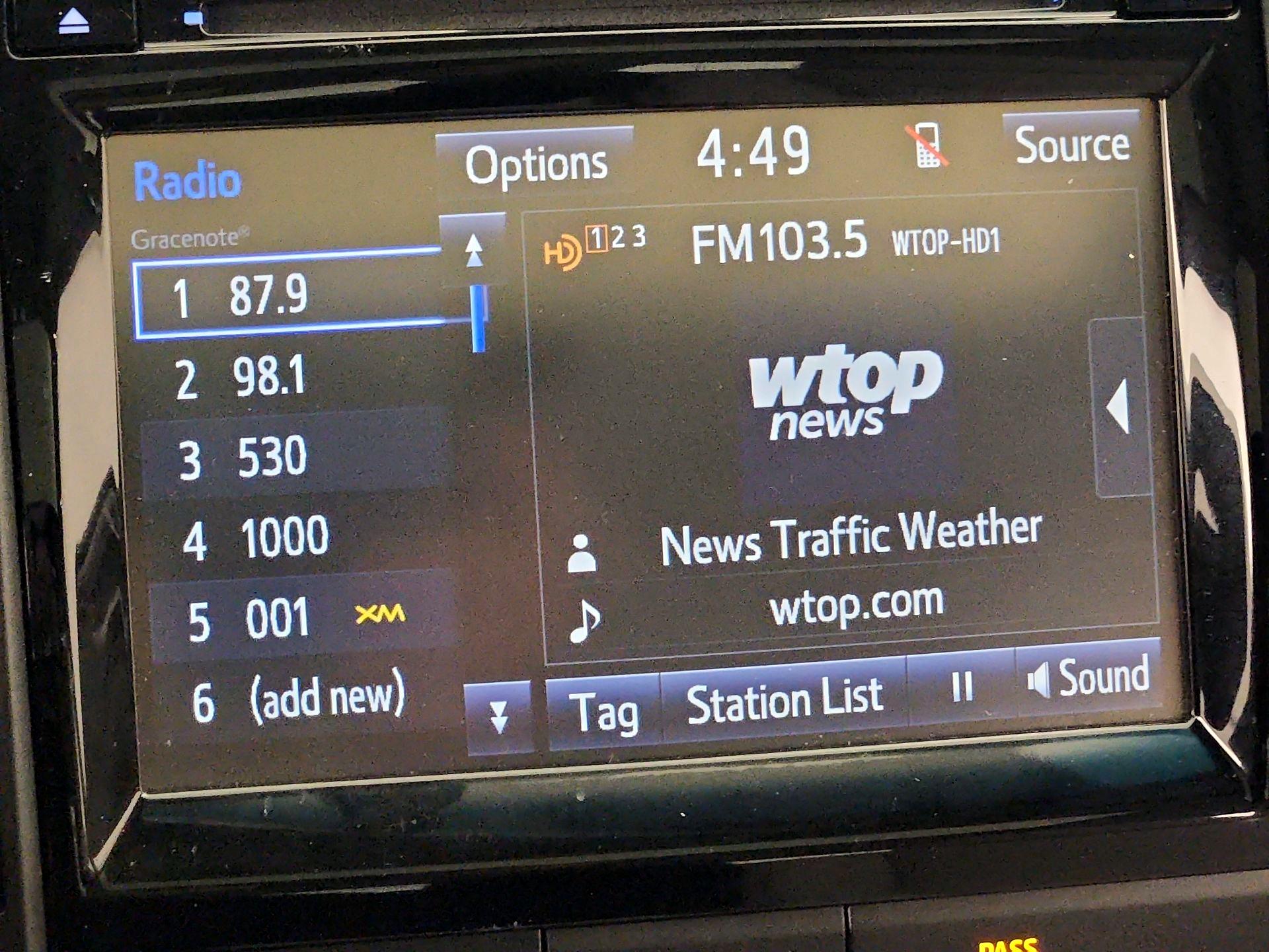 Thumbnail: 2015 Toyota Camry - 15