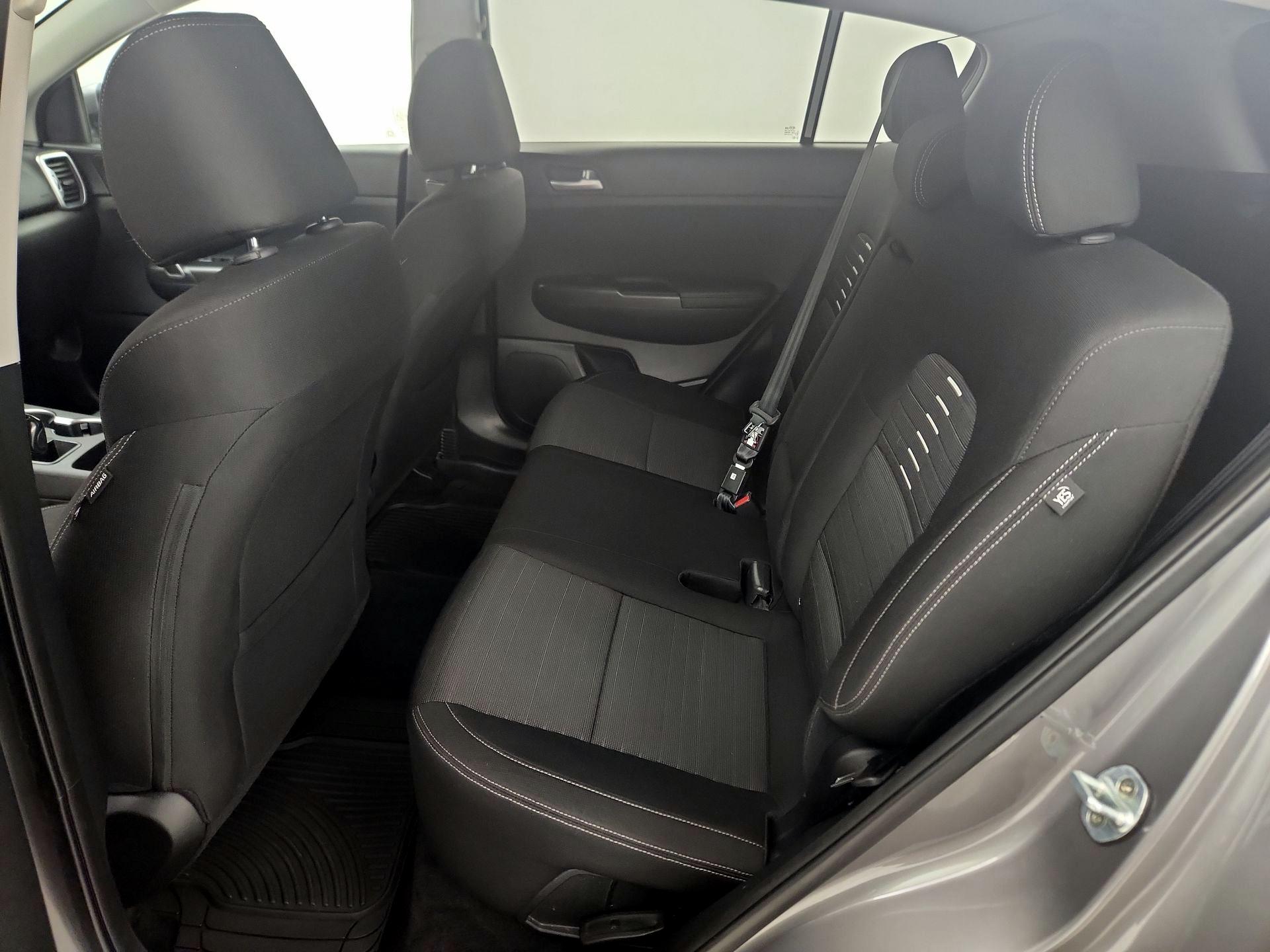 Thumbnail: 2018 Kia Sportage - 19