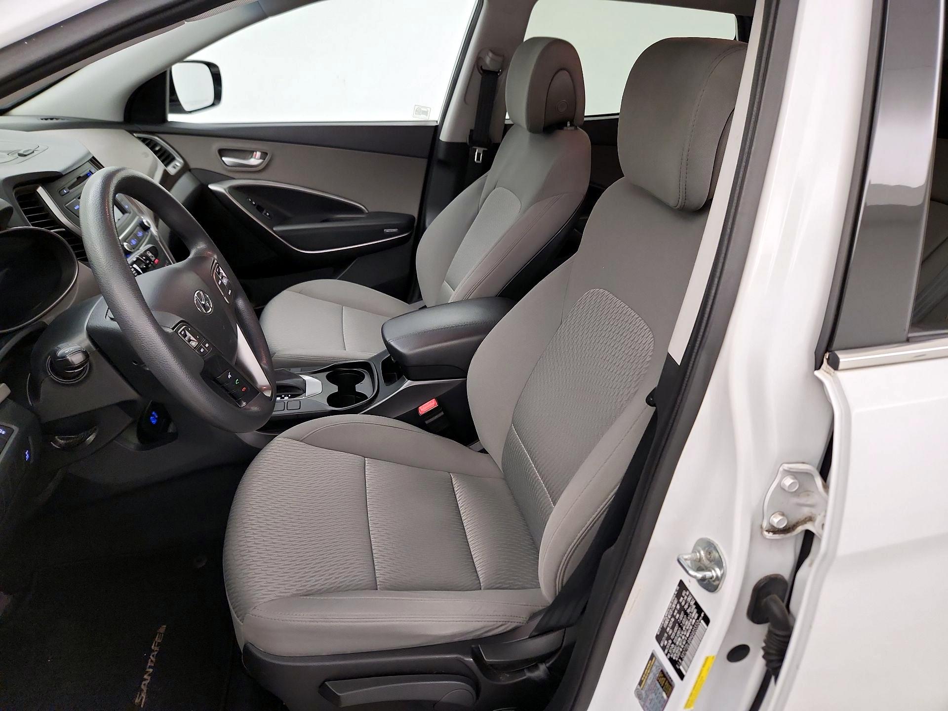 Thumbnail: 2017 Hyundai Santa Fe - 11