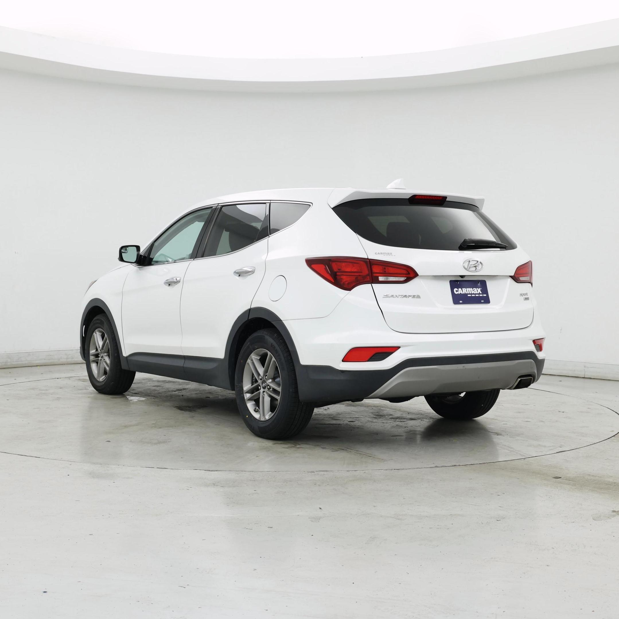 Thumbnail: 2017 Hyundai Santa Fe - 2