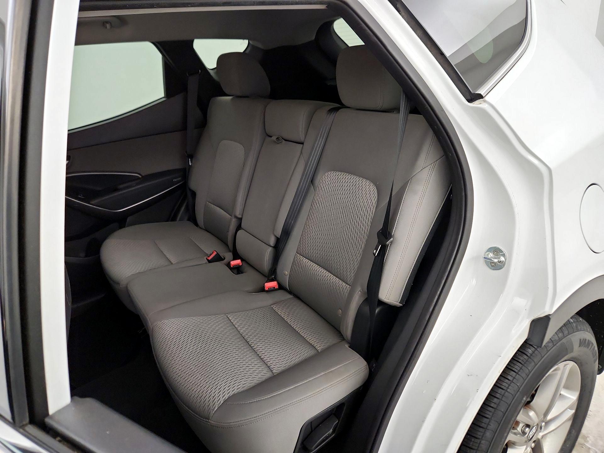 Thumbnail: 2017 Hyundai Santa Fe - 19