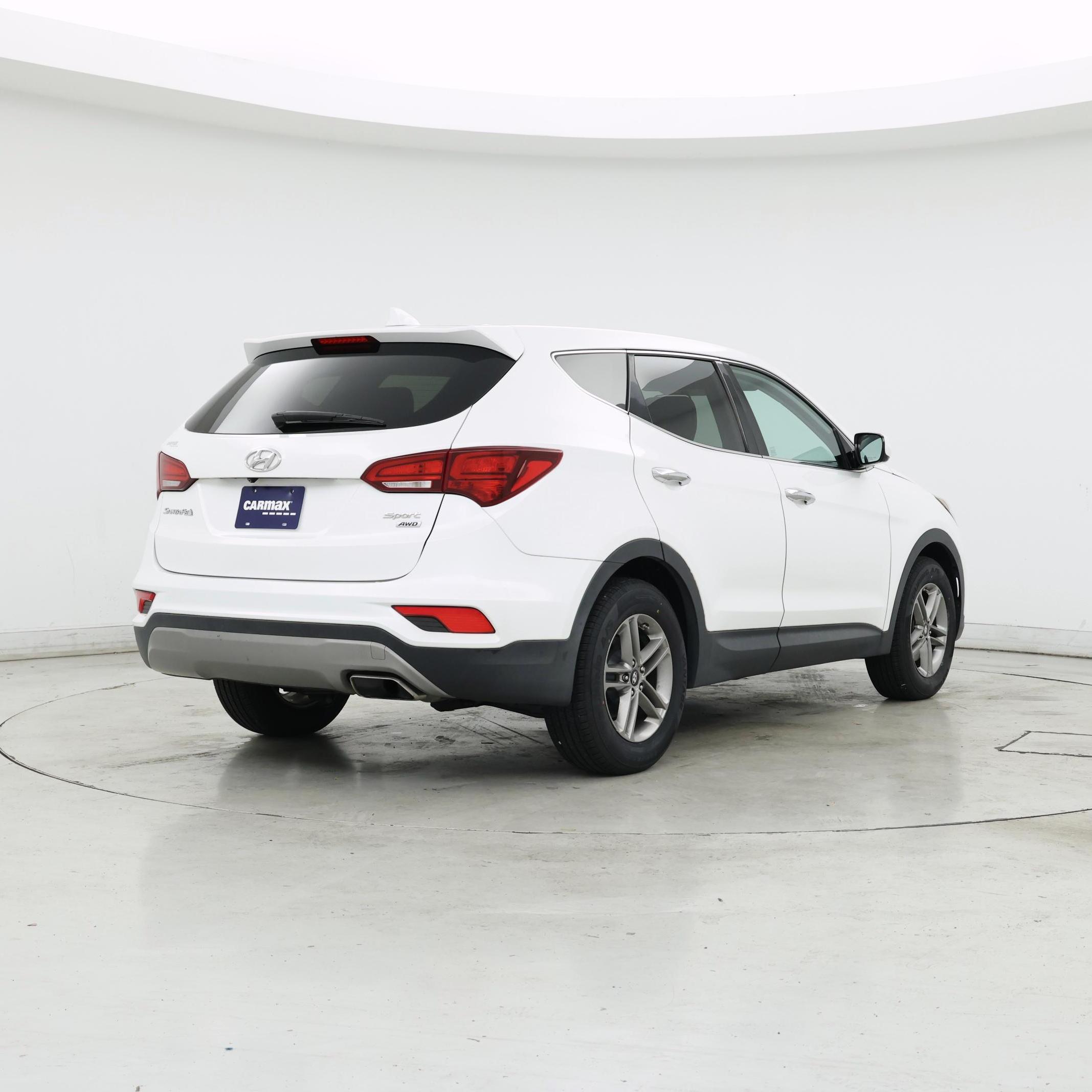 Thumbnail: 2017 Hyundai Santa Fe - 8