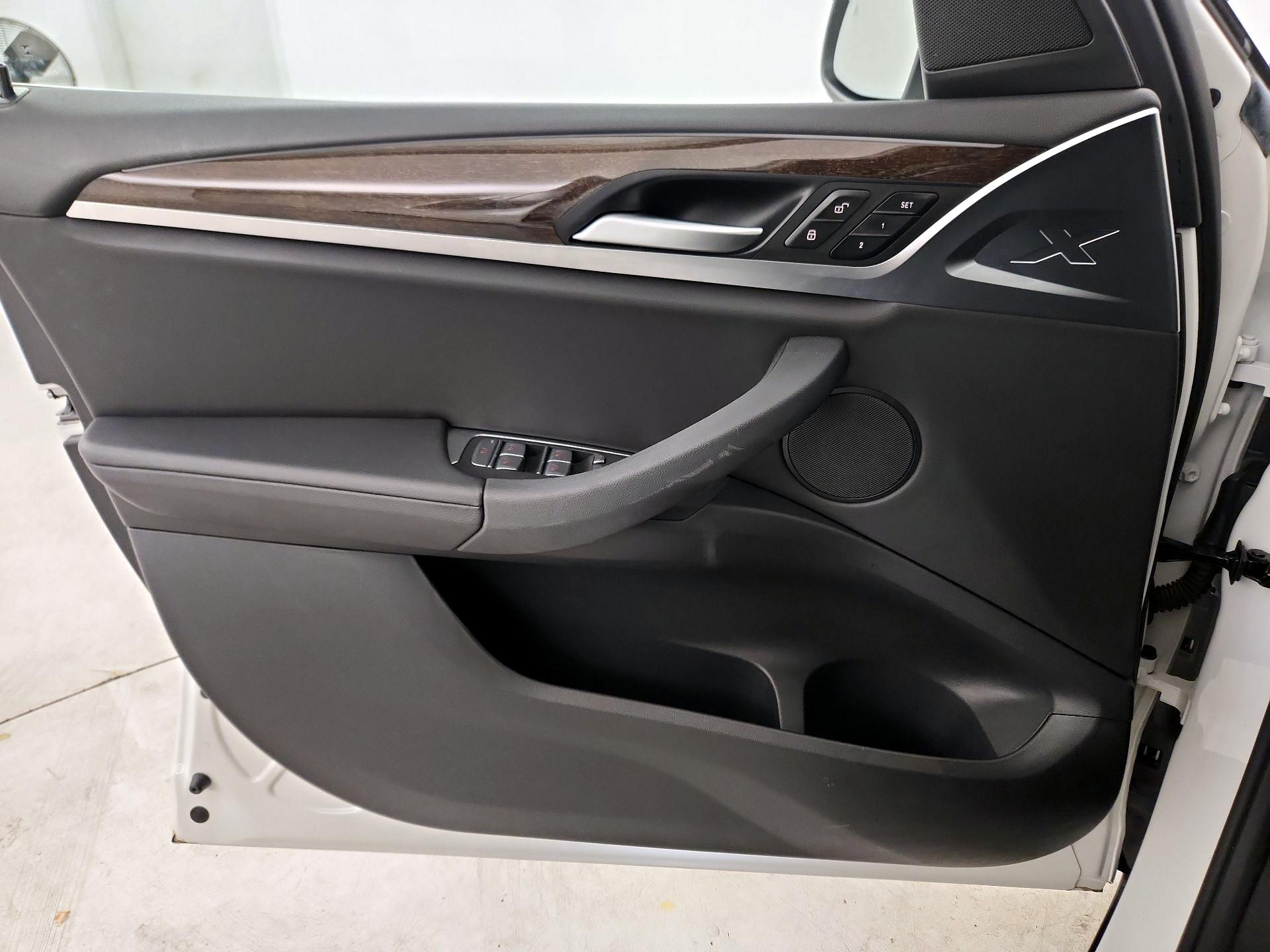 Thumbnail: 2022 BMW X3 - 12