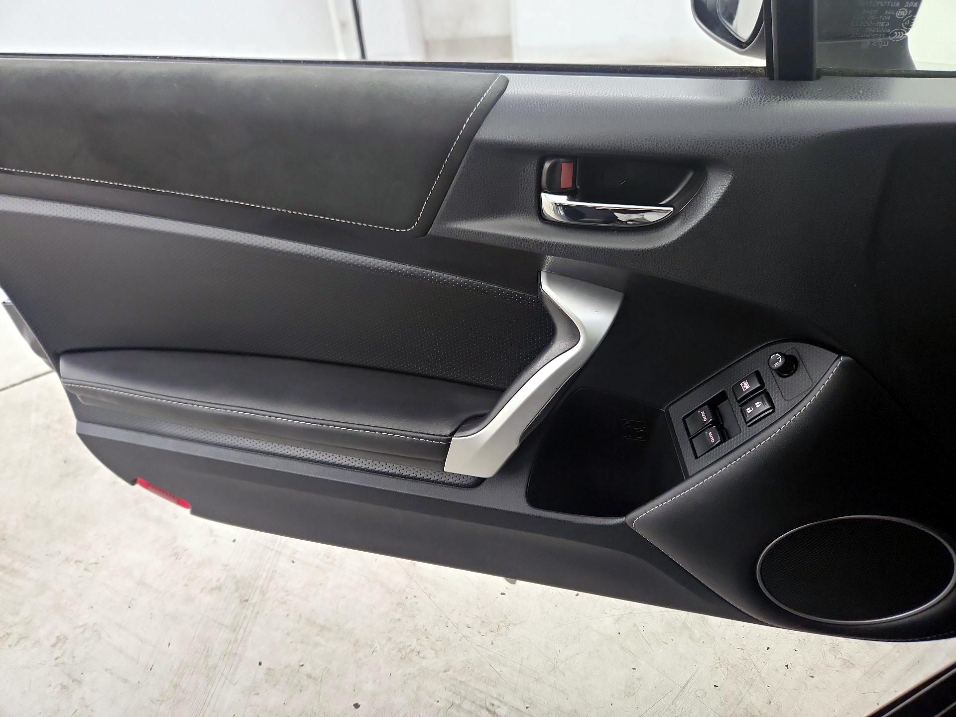 Thumbnail: 2017 Toyota 86 - 12