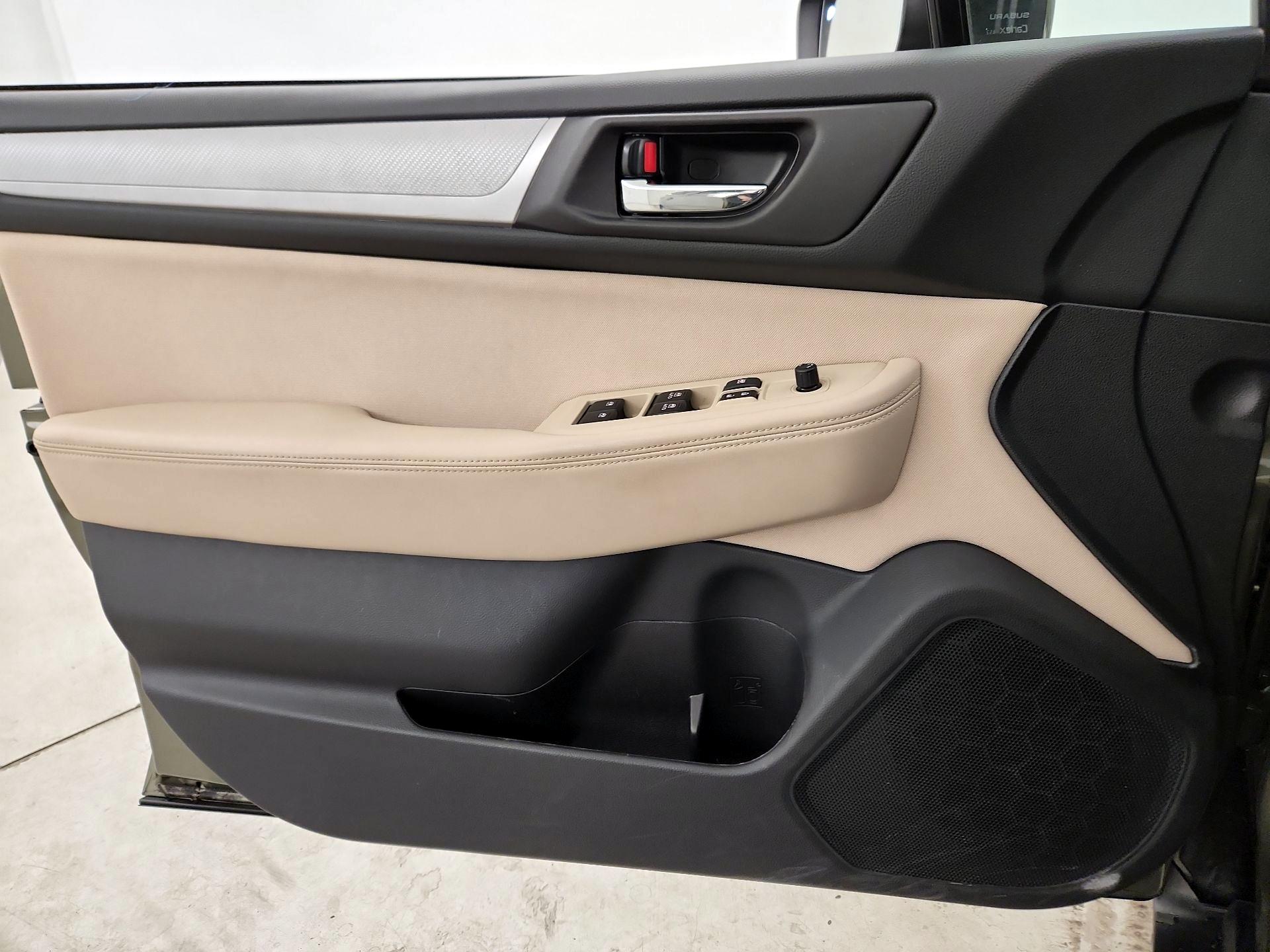 Thumbnail: 2019 Subaru Outback - 12