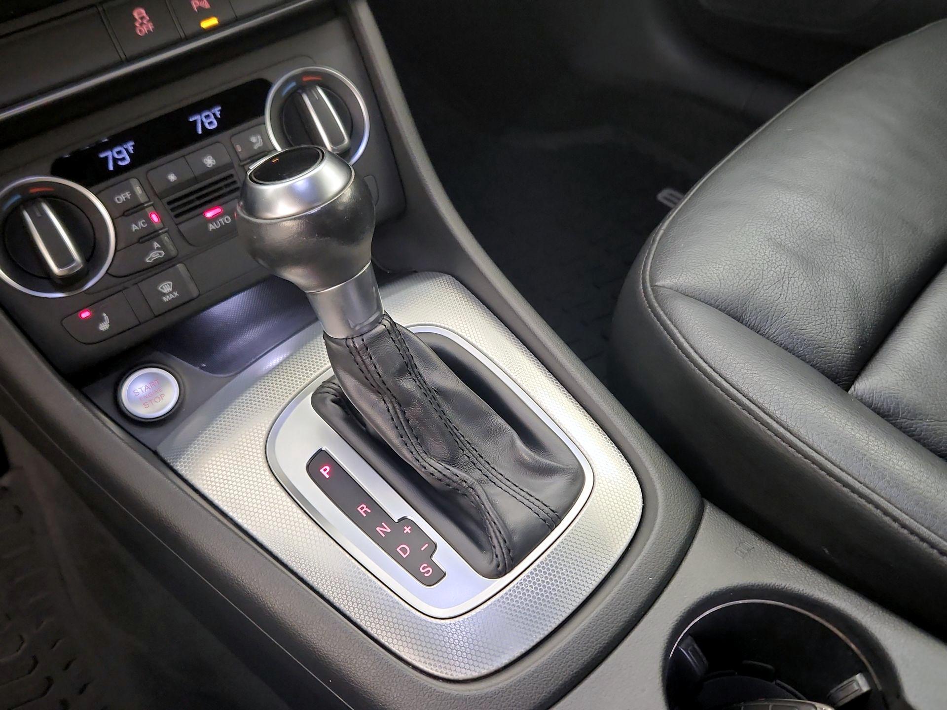 Thumbnail: 2018 Audi Q3 - 17