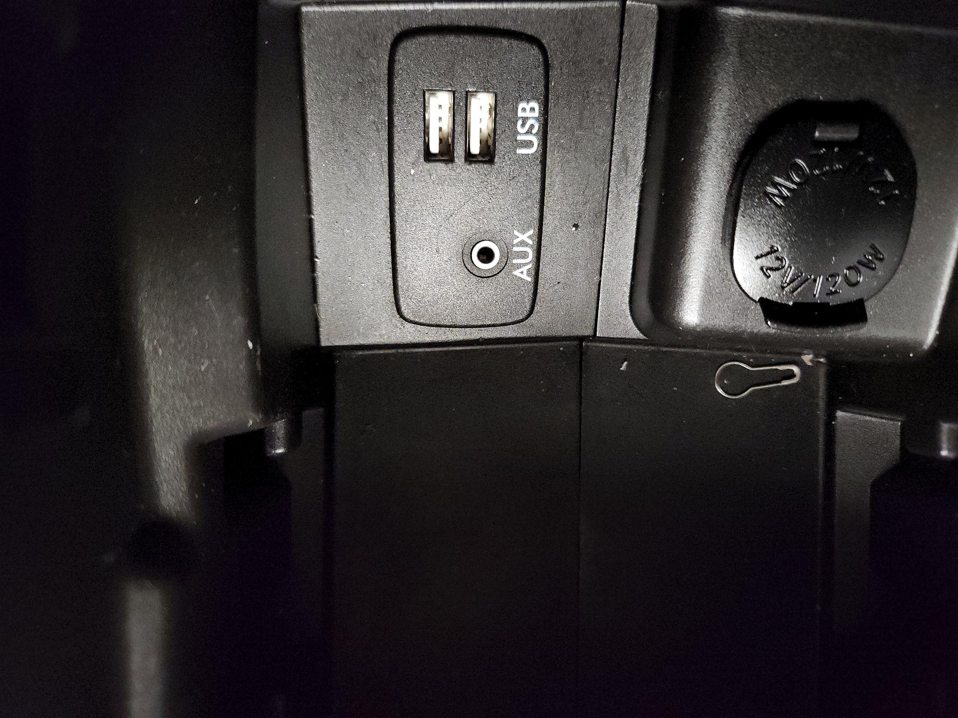 Thumbnail: 2015 Subaru XV Crosstrek - 19