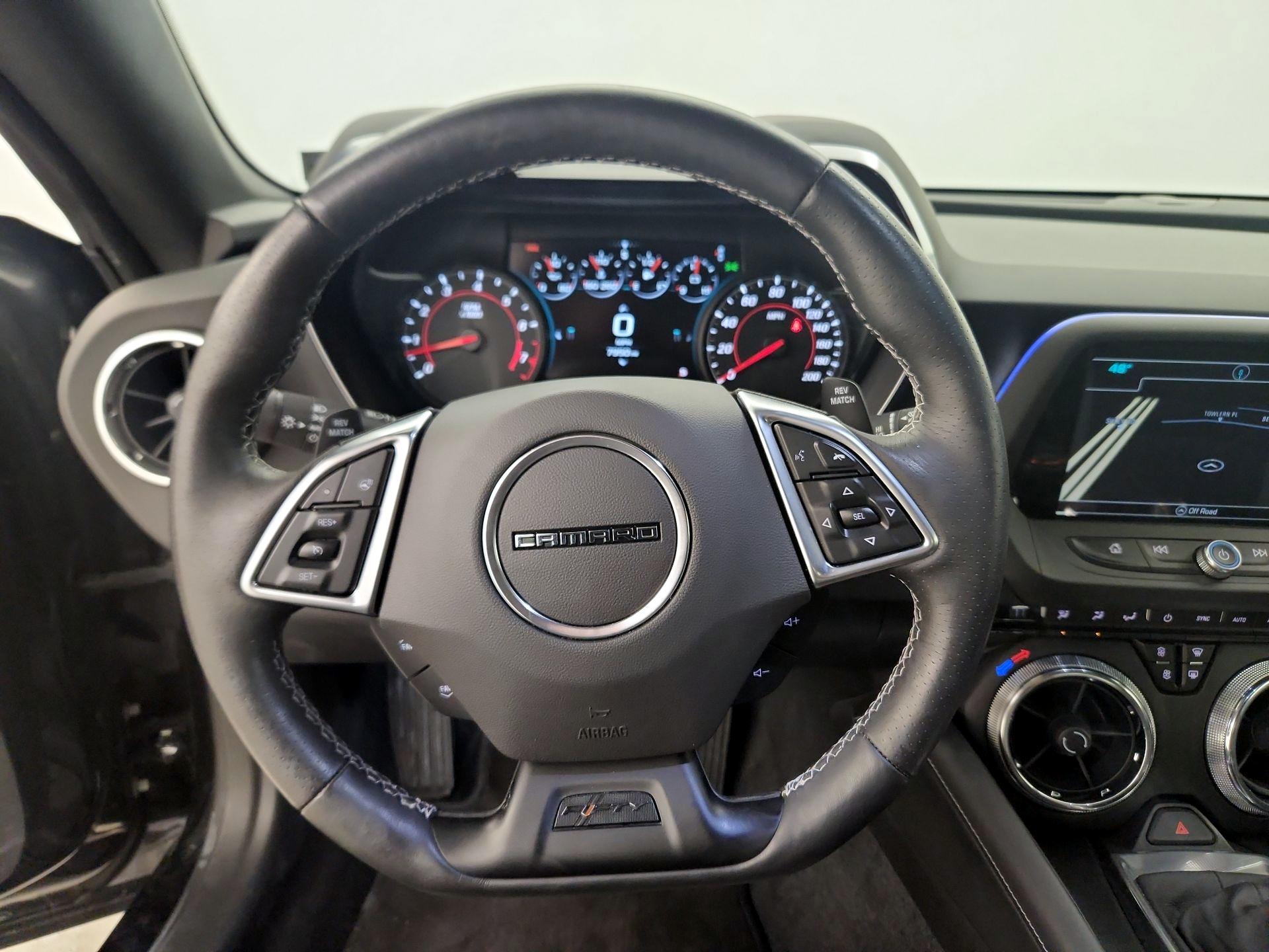 Thumbnail: 2017 Chevrolet Camaro - 10