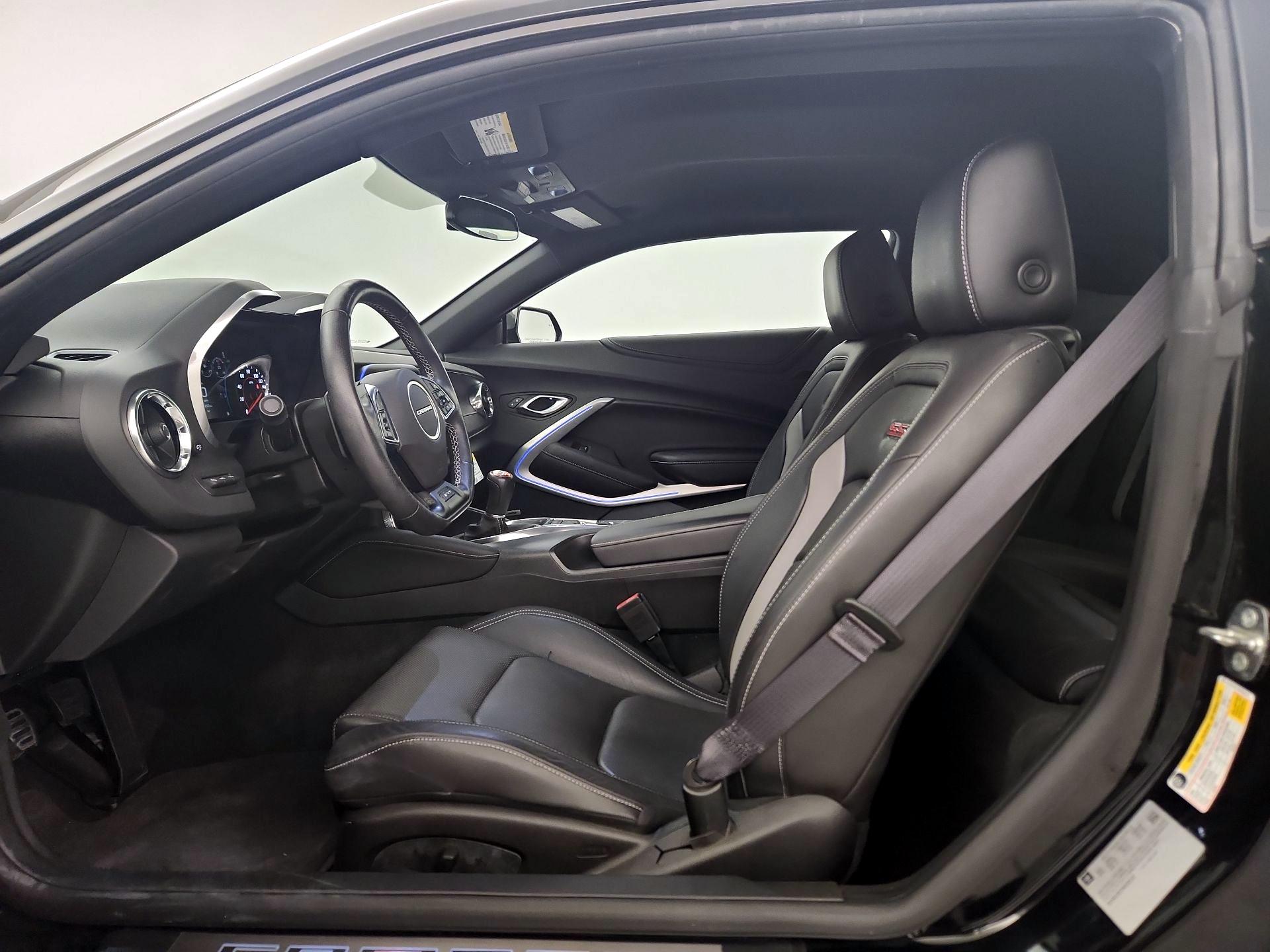 Thumbnail: 2017 Chevrolet Camaro - 11