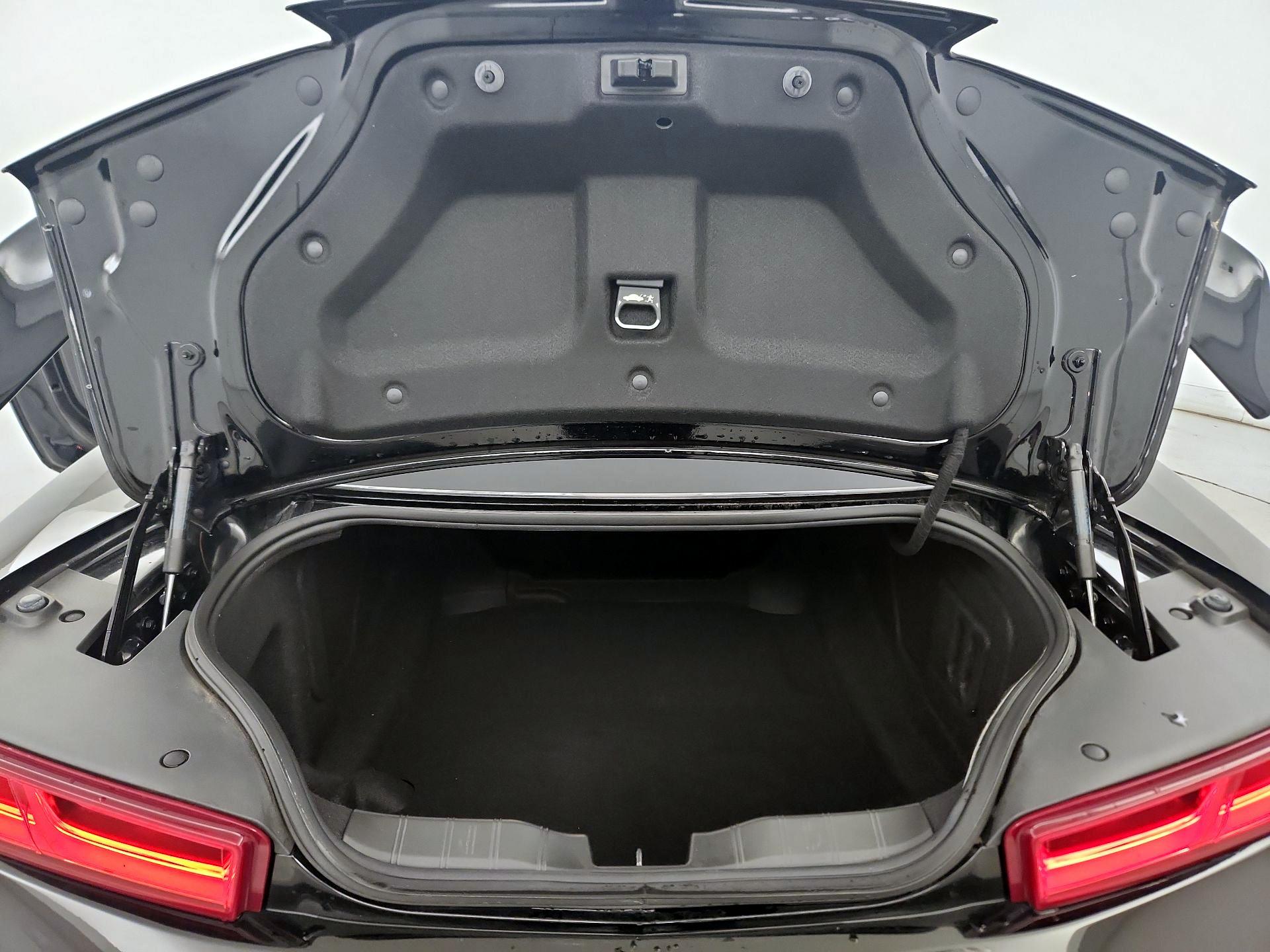 Thumbnail: 2017 Chevrolet Camaro - 20