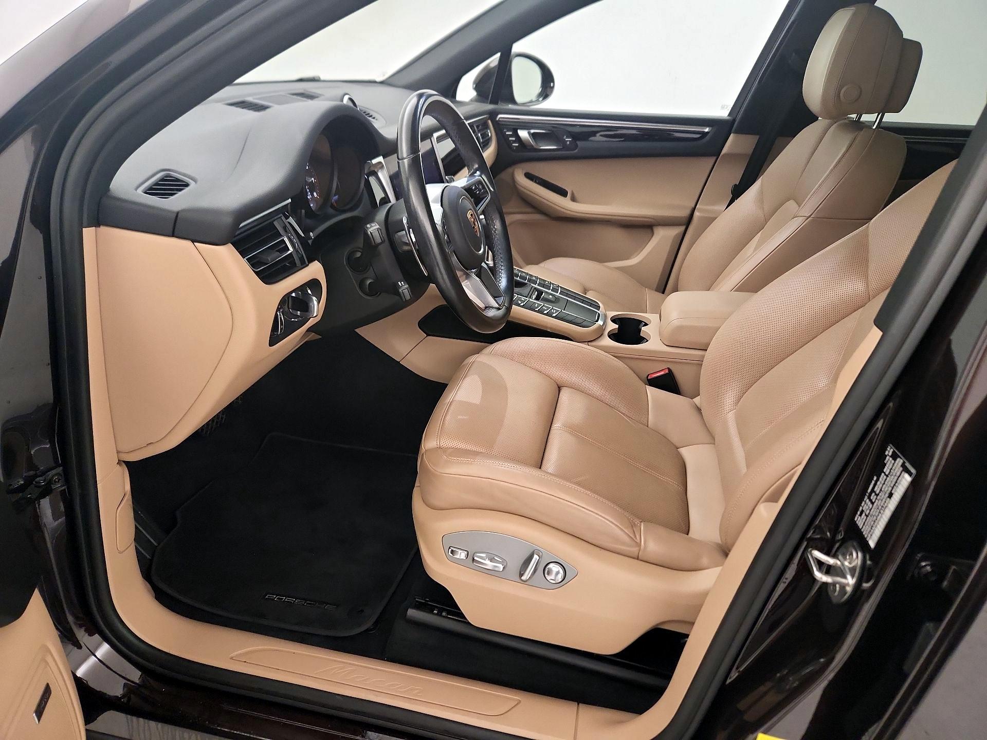 Thumbnail: 2021 Porsche Macan - 11