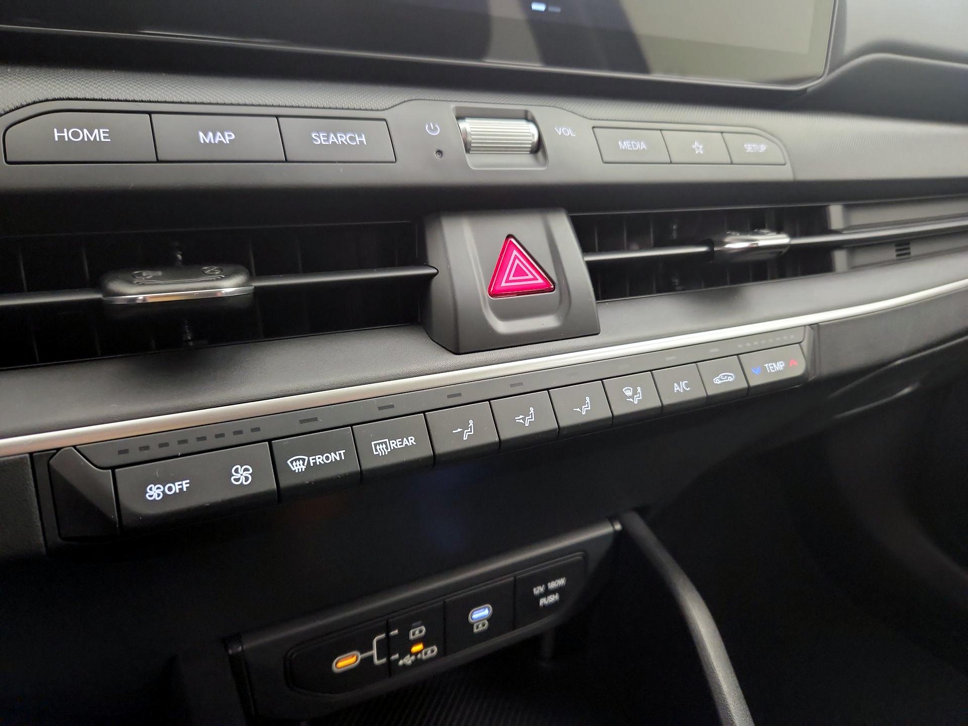 Thumbnail: 2025 Kia K4 - 16