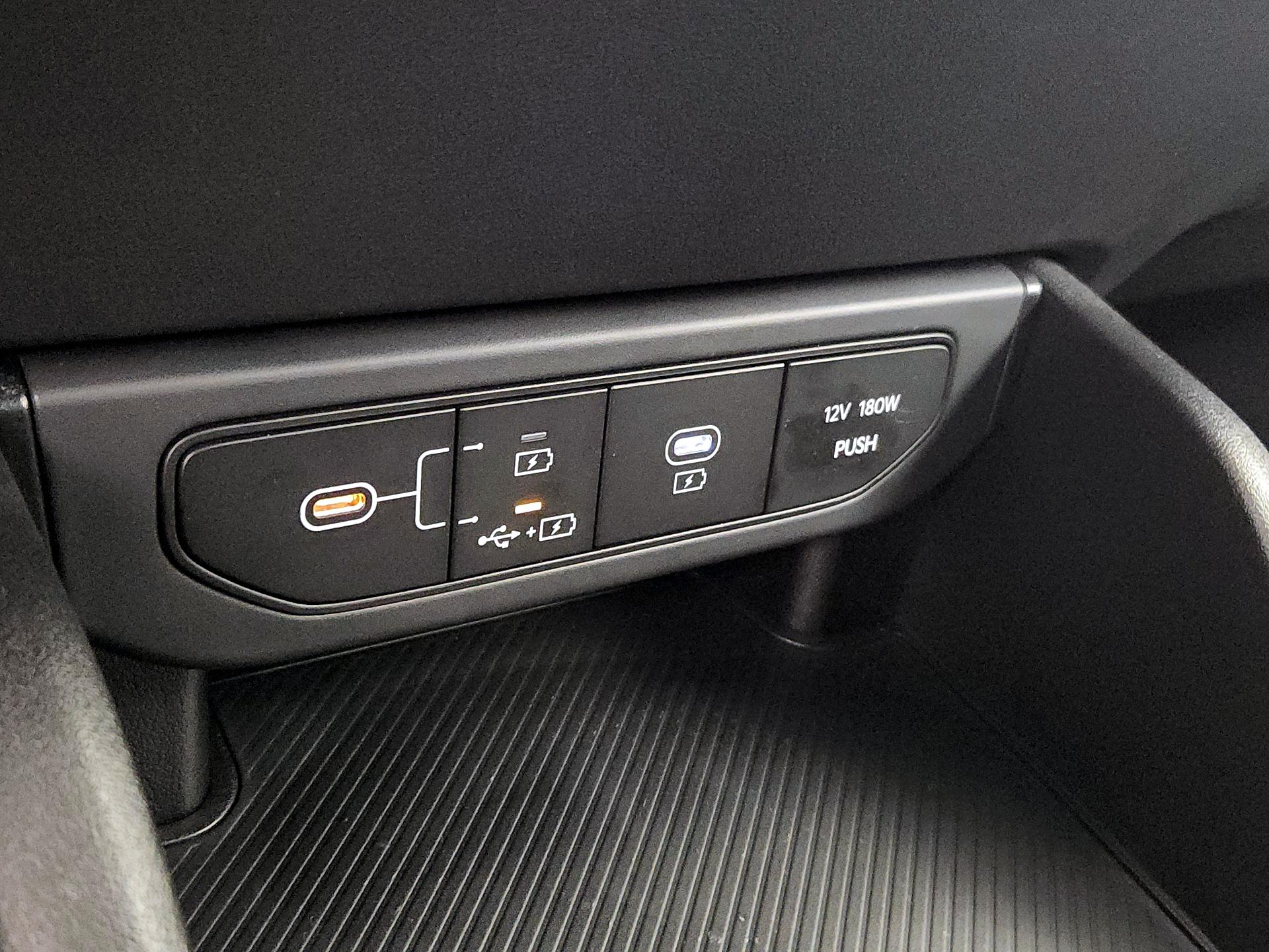 Thumbnail: 2025 Kia K4 - 18